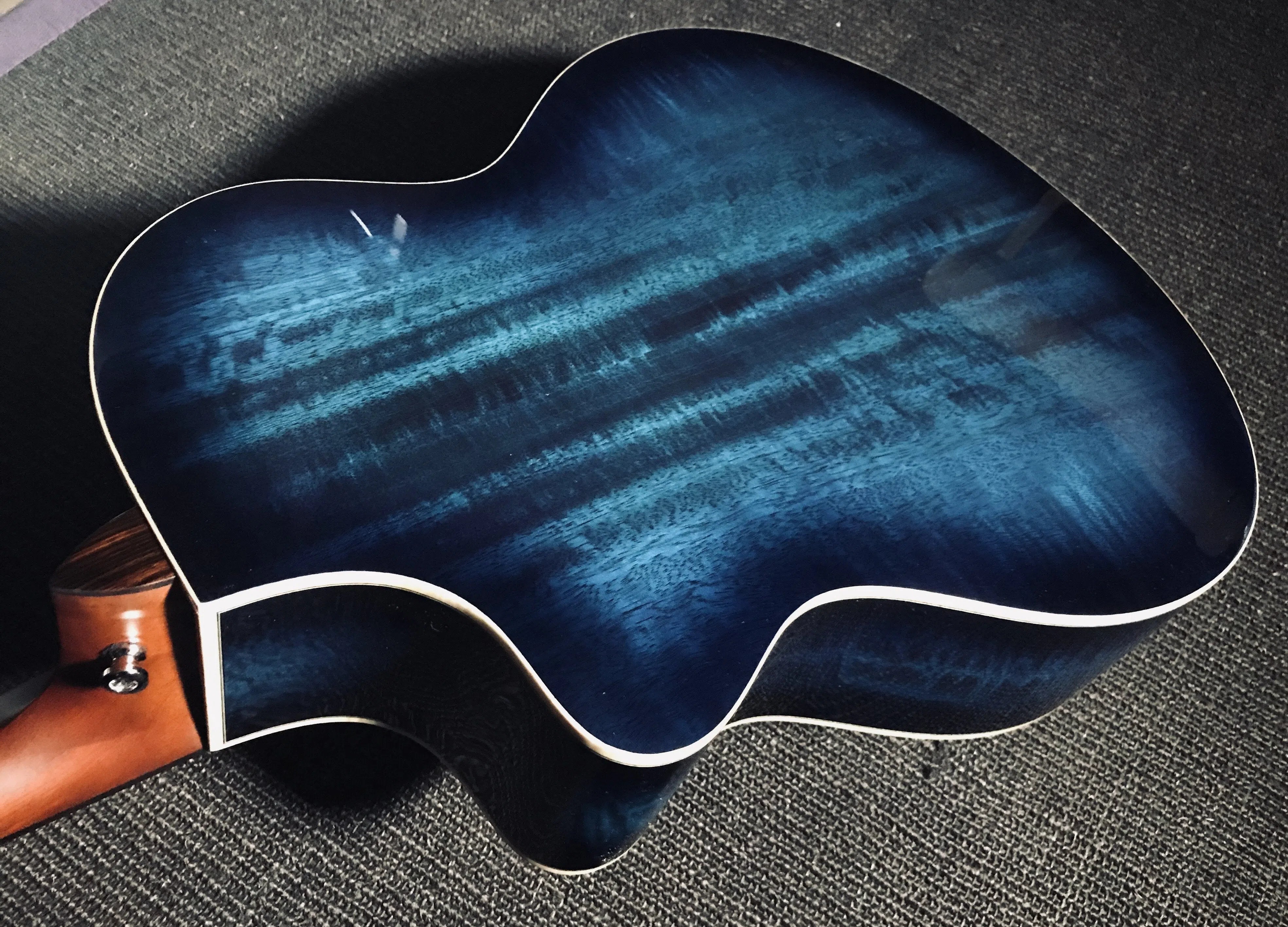 Faith Neptune Blue Moon FNCEBLM [Reduced to clear!], Electro Acoustic Guitar for sale at Richards Guitars.