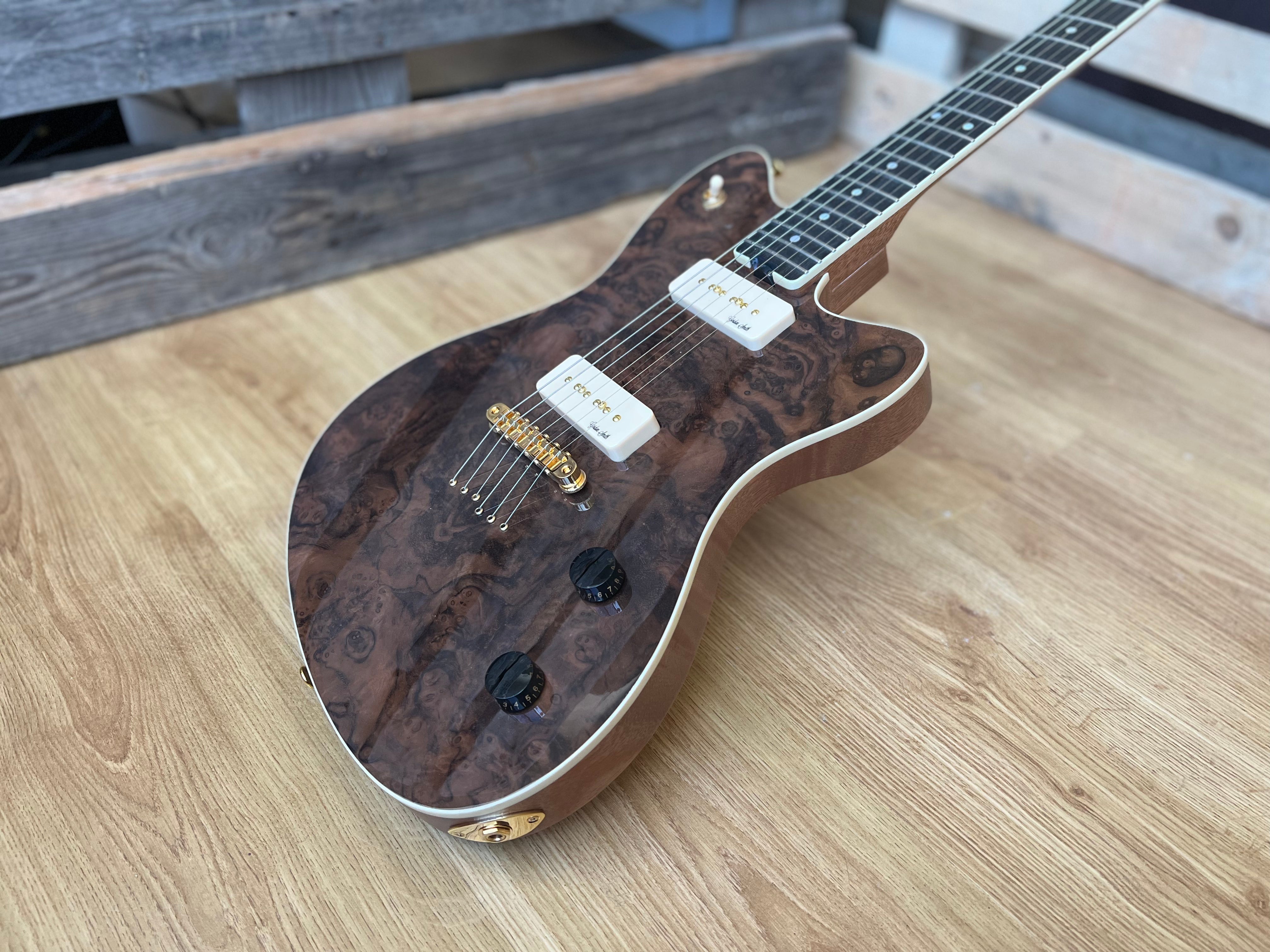 Gordon Smith Gatsby Deluxe Burled Walnut Custom, Electric Guitar for sale at Richards Guitars.