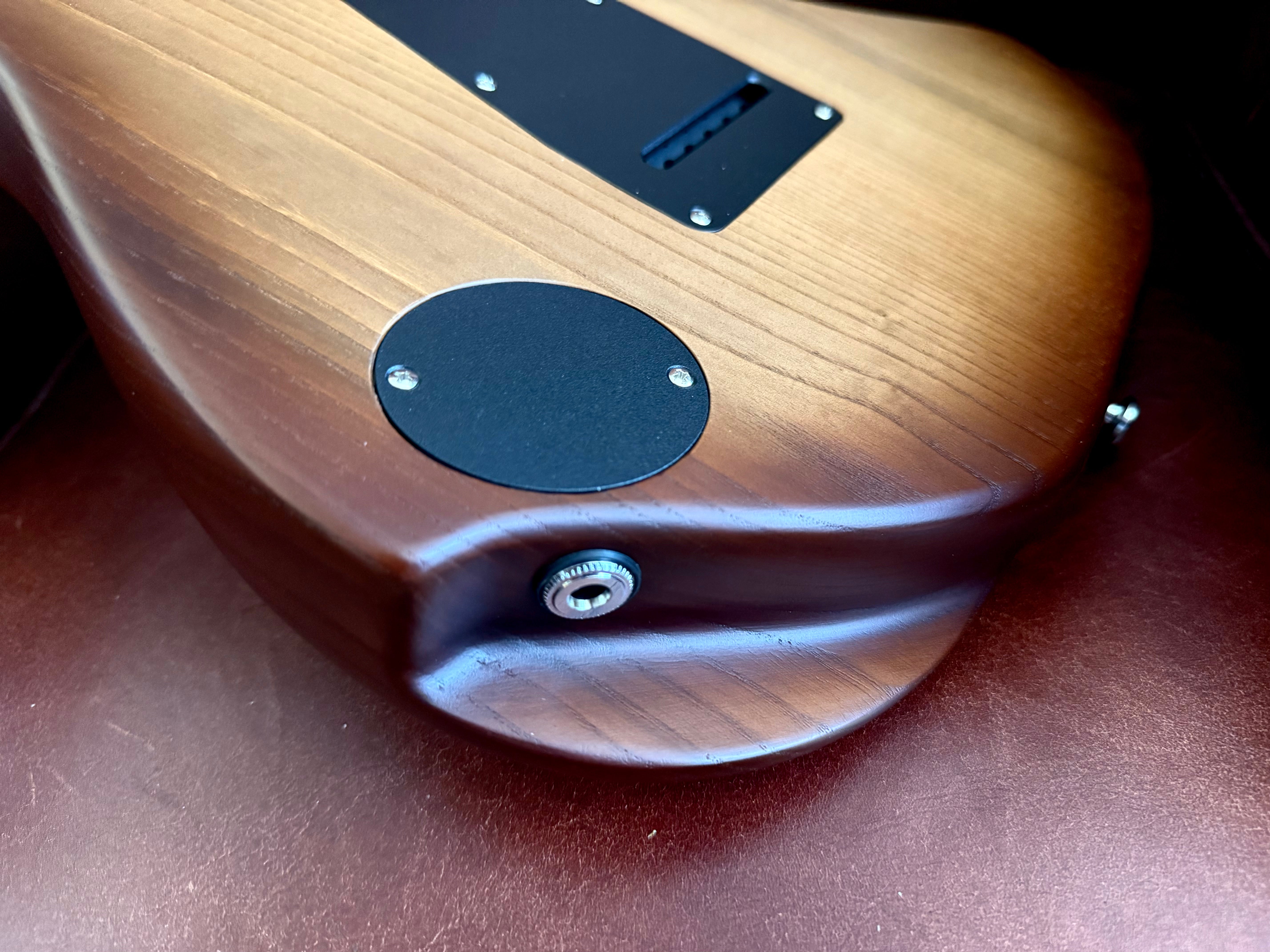 Buy Valiant Soothsayer "One of a Kind" Custom Shop.  Mind Blowing!!! 