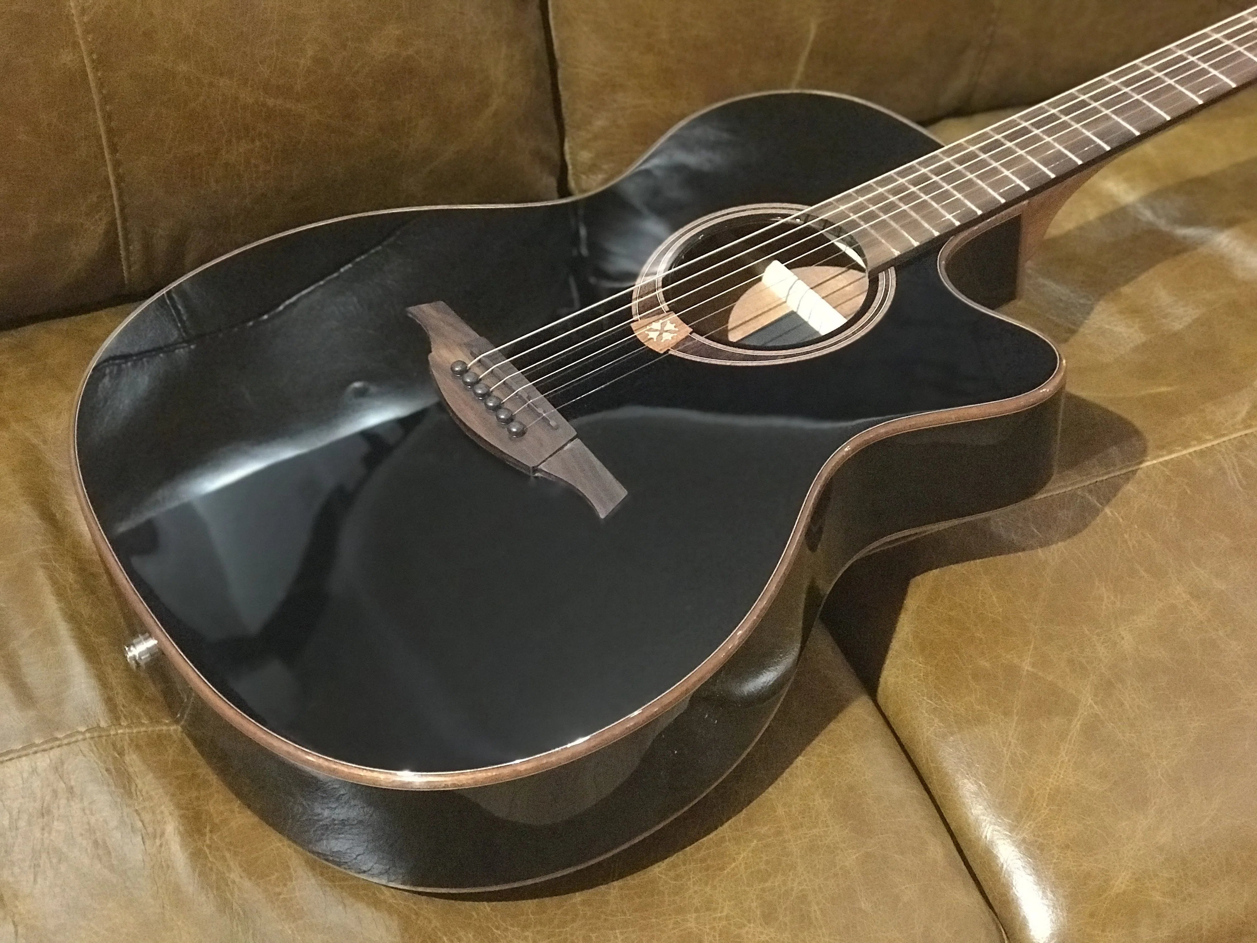 LAG TRAMONTANE 118 T118ASCE-BLK AUDITORIUM SLIM CUTAWAY ELECTRO BLACK, Electro Acoustic Guitar for sale at Richards Guitars.