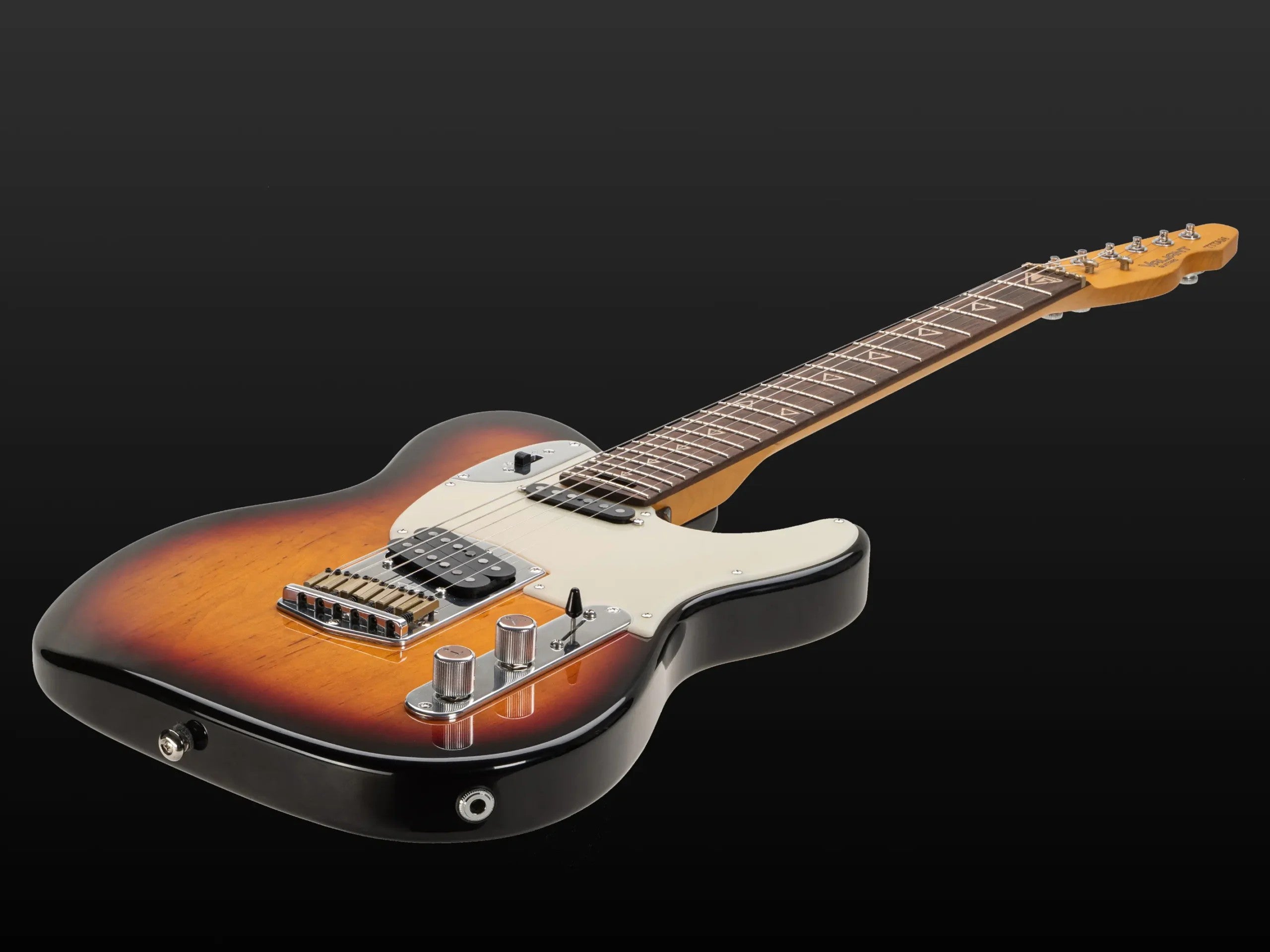 Valiant Titan 3 Tone Sunburst Gloss Electric Guitar