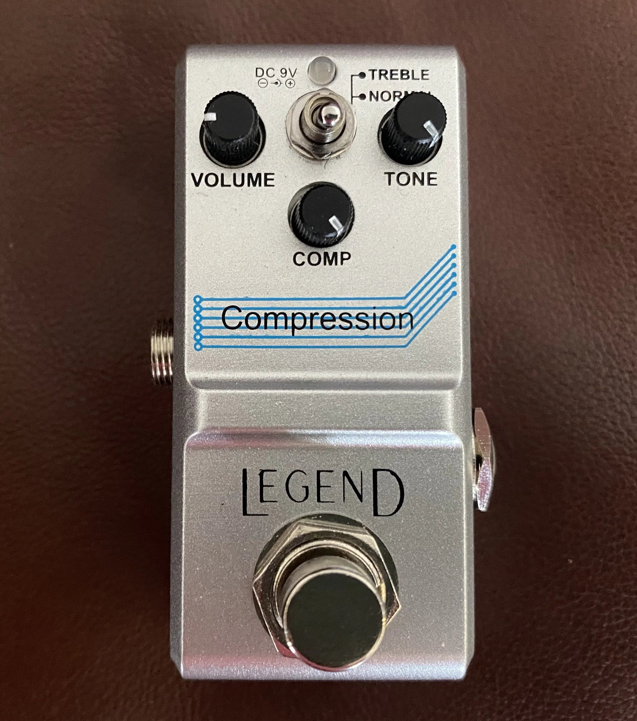 SMJ LEGEND Series Compressor "Control" Pedal, Accessory for sale at Richards Guitars.