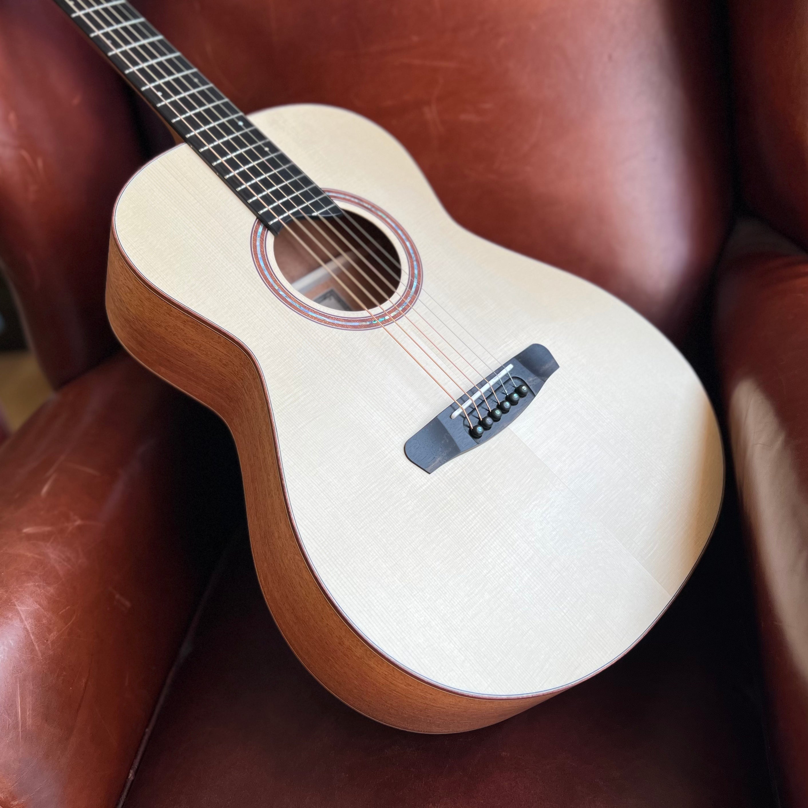 Dowina Mahogany OMG Spruce.  OM Body Acoustic Guitar, Acoustic Guitar for sale at Richards Guitars.