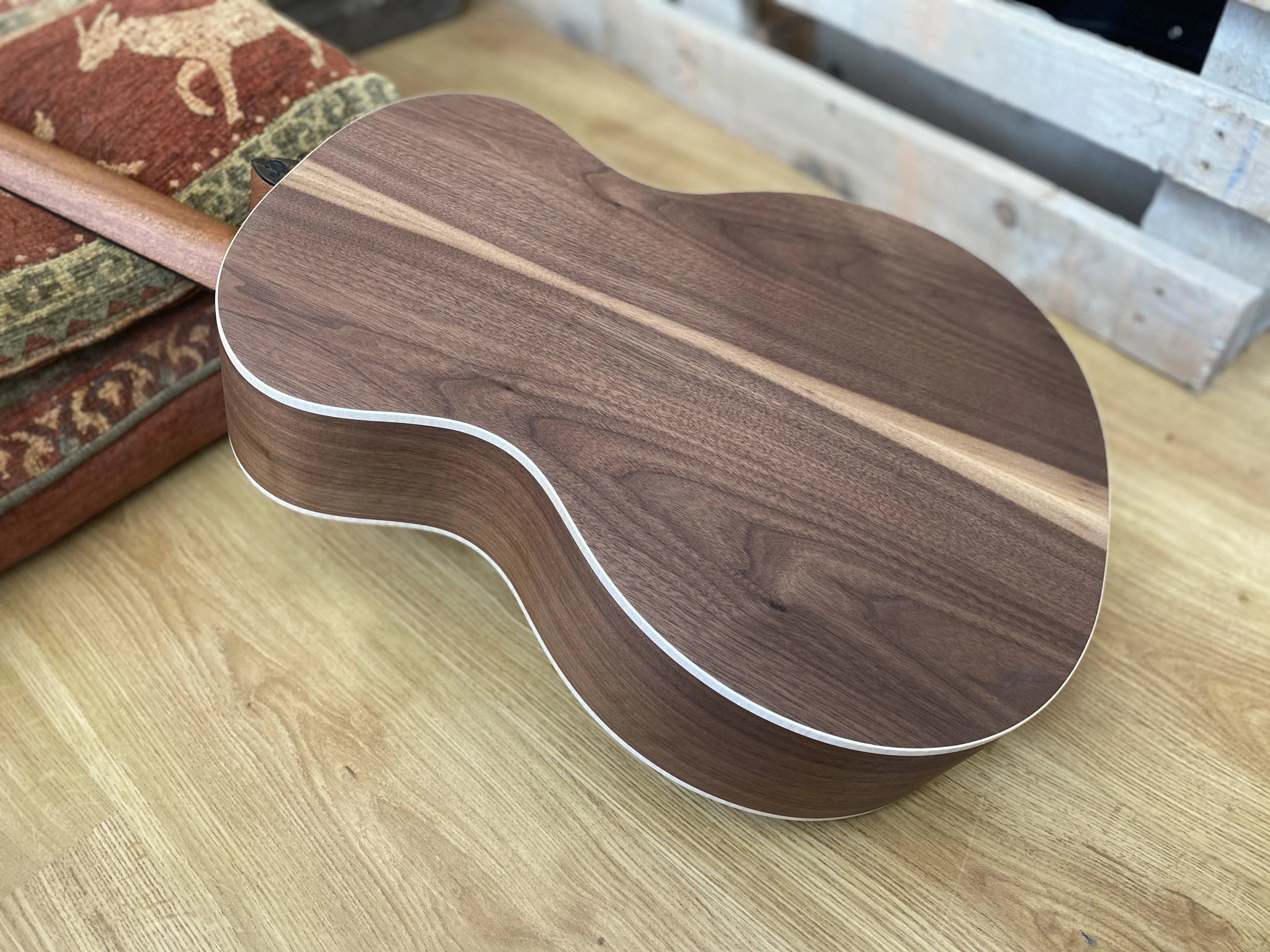 Dowina Walnut Tribute GA, Acoustic Guitar for sale at Richards Guitars.