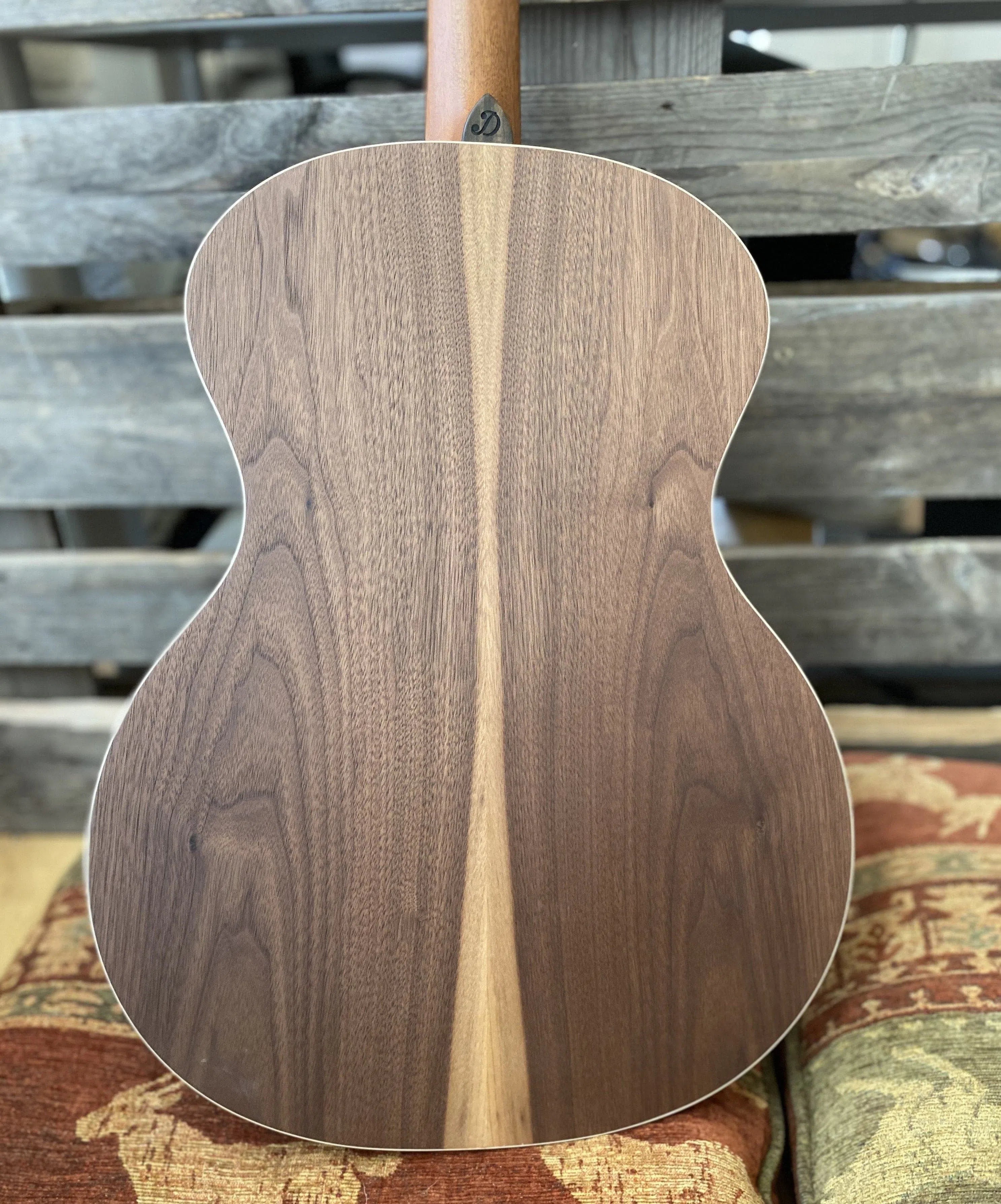 Dowina Walnut Tribute GA, Acoustic Guitar for sale at Richards Guitars.