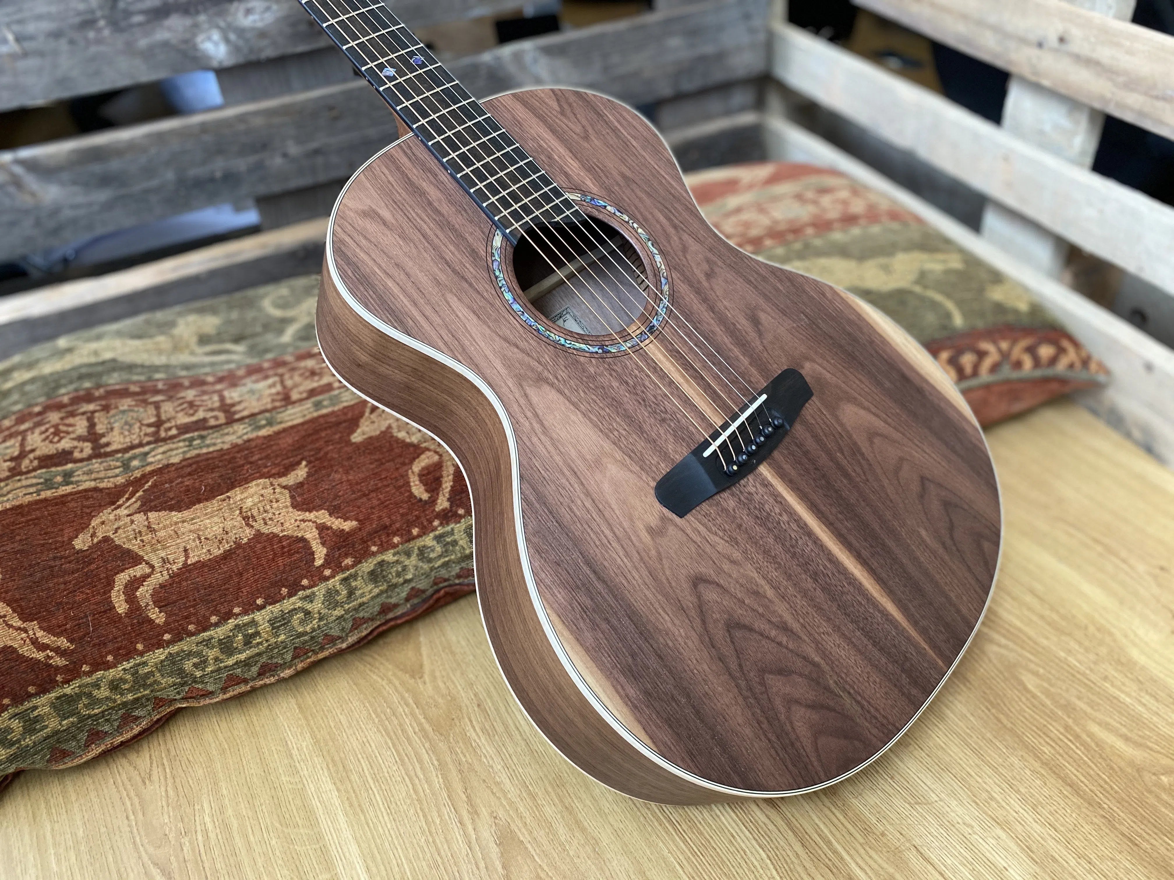 Dowina Walnut Tribute GA, Acoustic Guitar for sale at Richards Guitars.