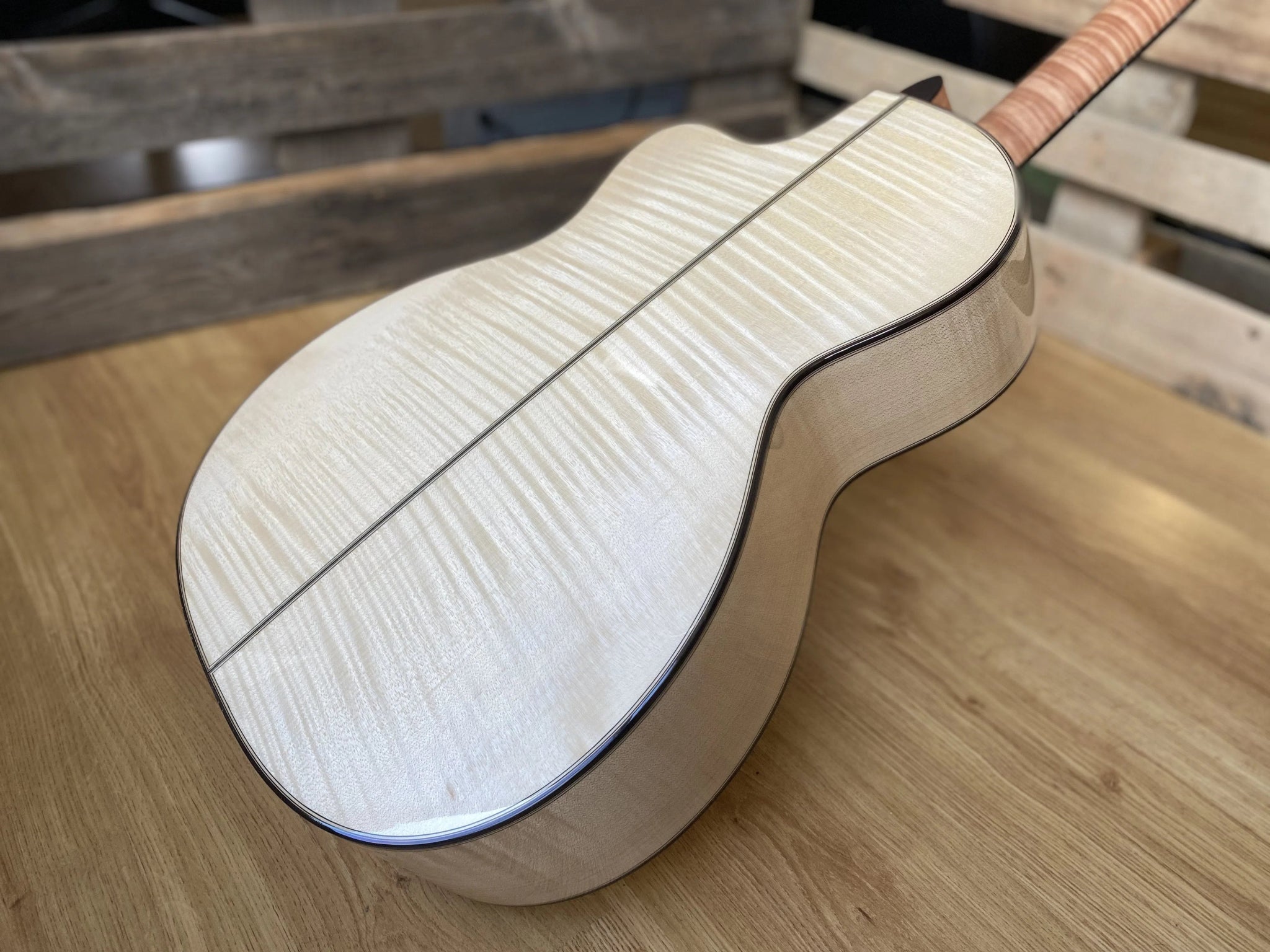 Auden Artist 45 Chester Maple Cutaway. - Richards Guitars Of Stratford Upon Avon