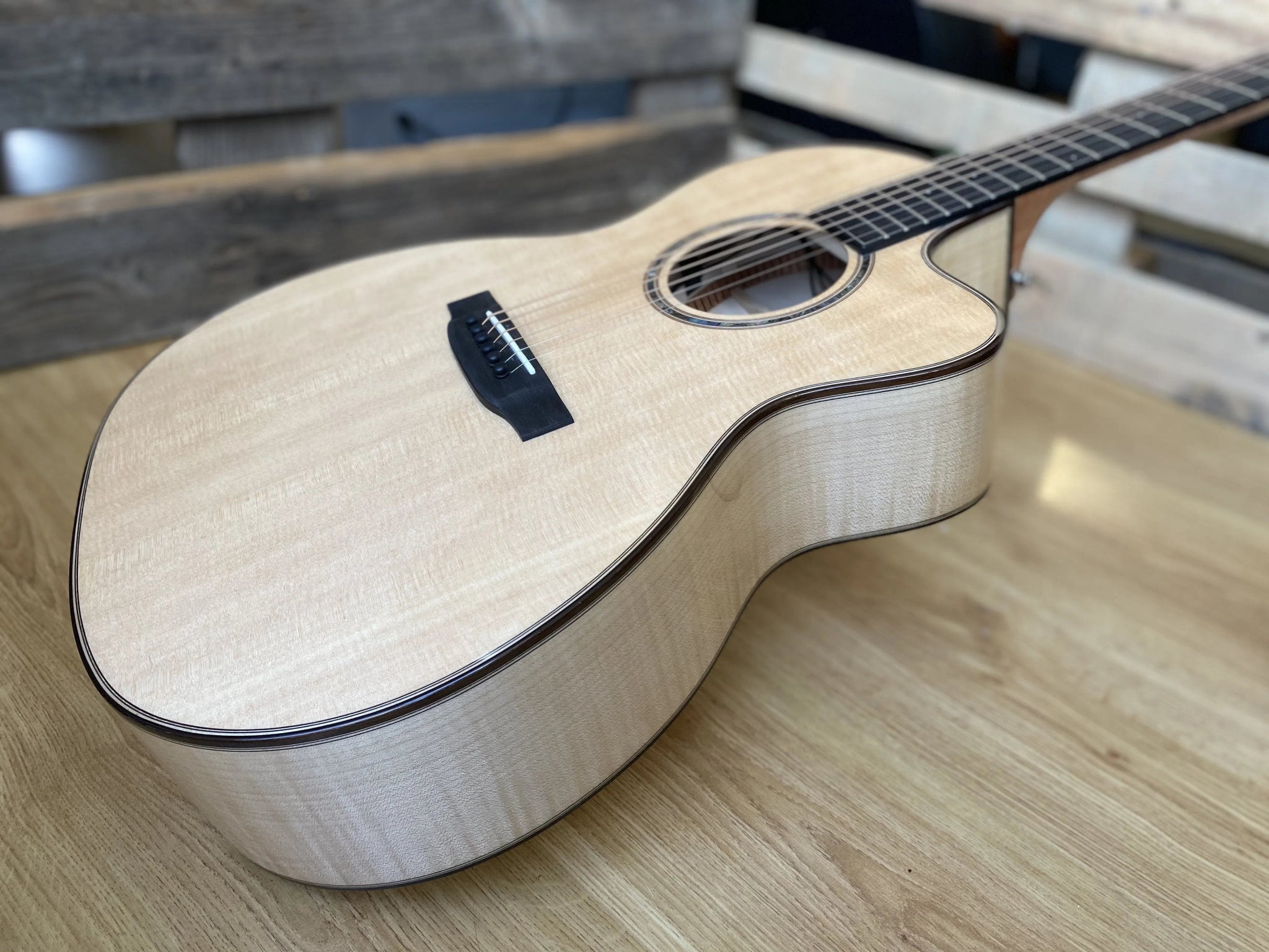Auden Artist 45 Chester Maple Cutaway. - Richards Guitars Of Stratford Upon Avon