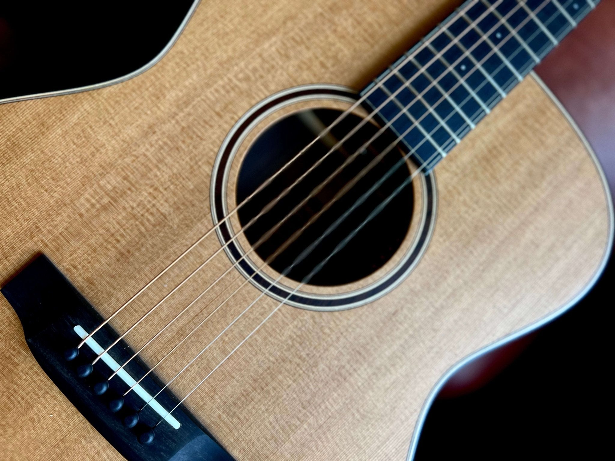 Auden Artist Bowman 632 - Cedar/Rosewood - Richards Guitars Of Stratford Upon Avon