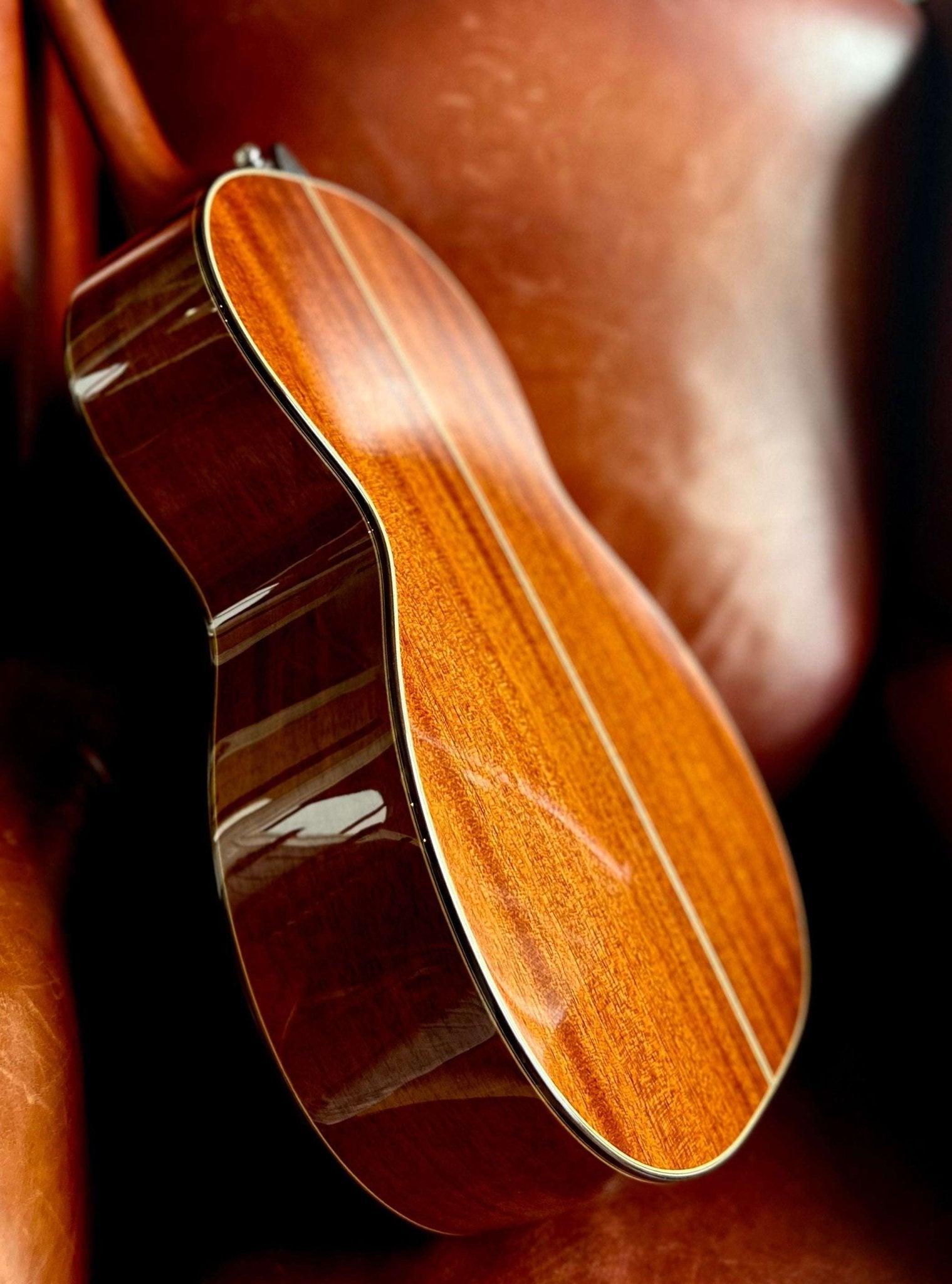 AUDEN MAHOGANY SERIES – CHESTER FULL BODY MAHOGANY TOP - 45MM NUT - Richards Guitars Of Stratford Upon Avon