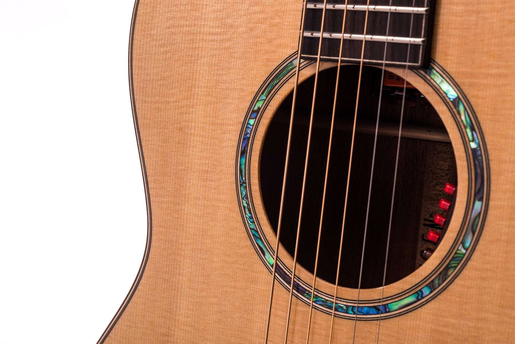 AUDEN MAHOGANY SERIES – JULIA SPRUCE FULL BODY - Richards Guitars Of Stratford Upon Avon