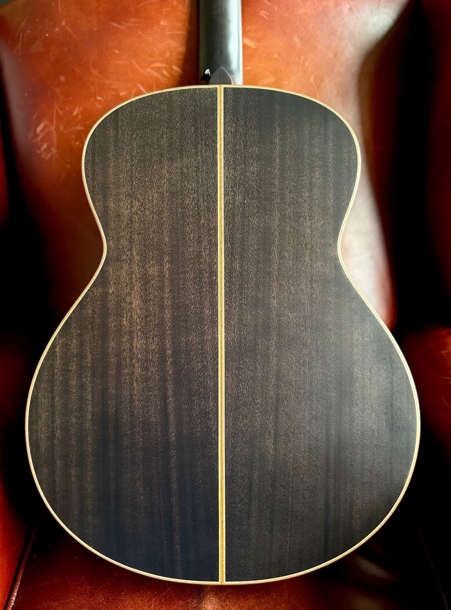 Auden Smokehouse Austin 12 String Electro Acoustic. Exquisite, World Class 12 String - Richards Guitars Of Stratford Upon Avon