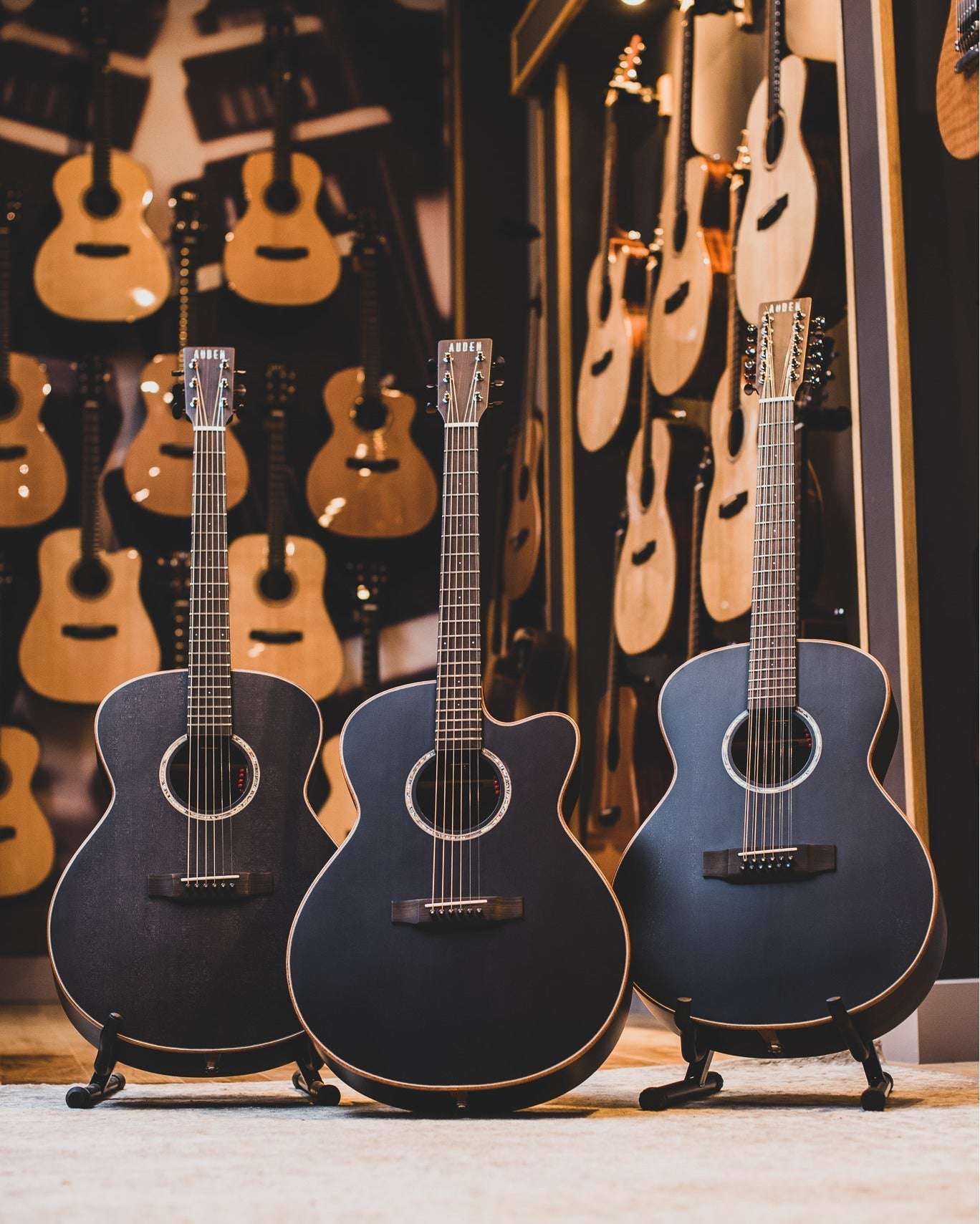 AUDEN SMOKEHOUSE SERIES - AUSTIN CUTAWAY - Richards Guitars Of Stratford Upon Avon