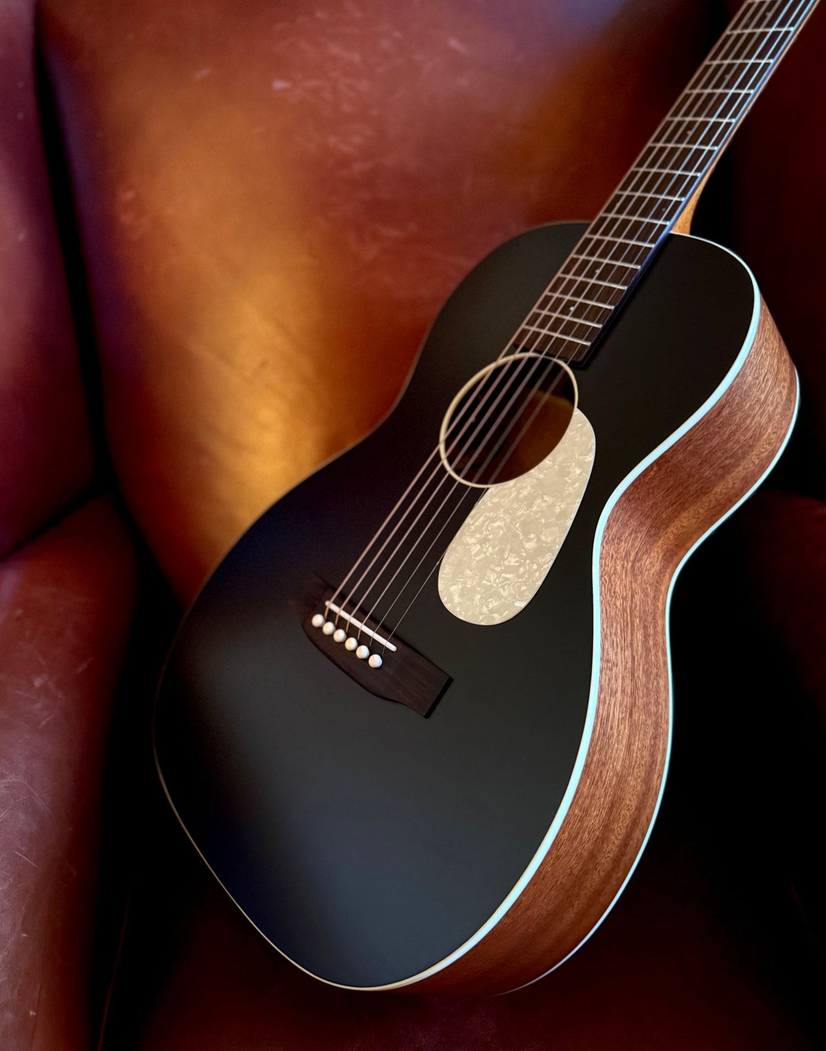 Auden TT Emily Rose Full Body Black Electro Acoustic Guitar - Richards Guitars Of Stratford Upon Avon