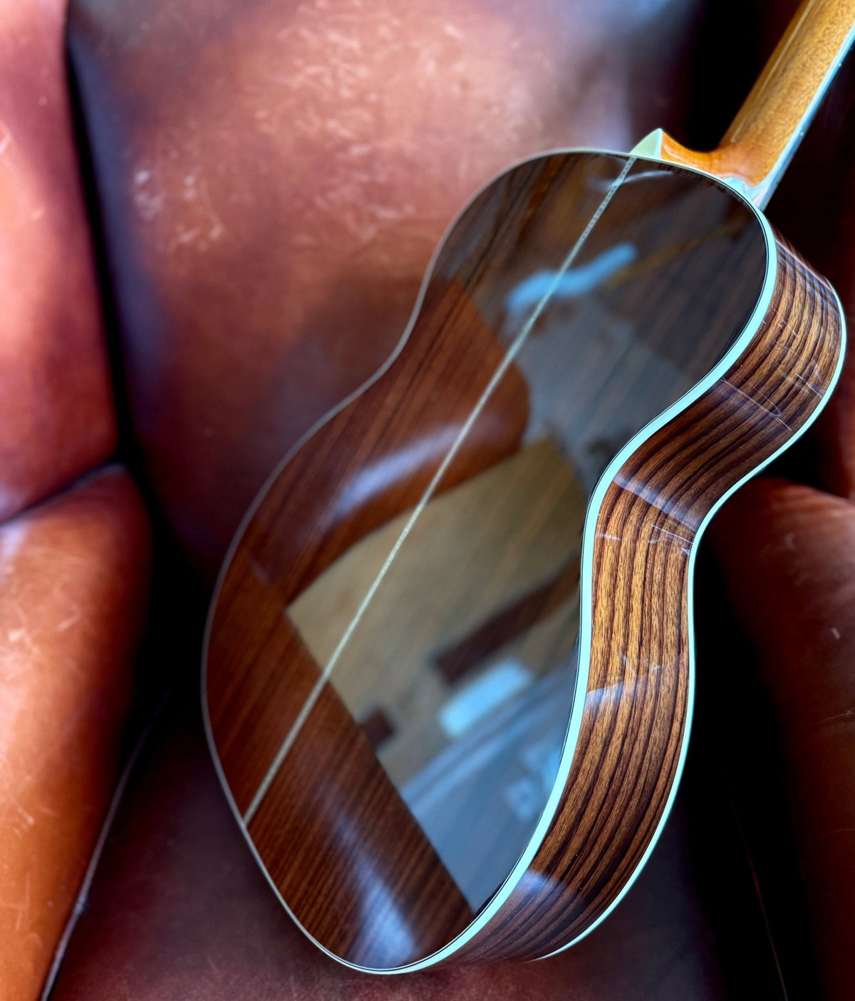 Duke A-PF Acoustic Guitar (Inc Deluxe Gigbag) - Richards Guitars Of Stratford Upon Avon