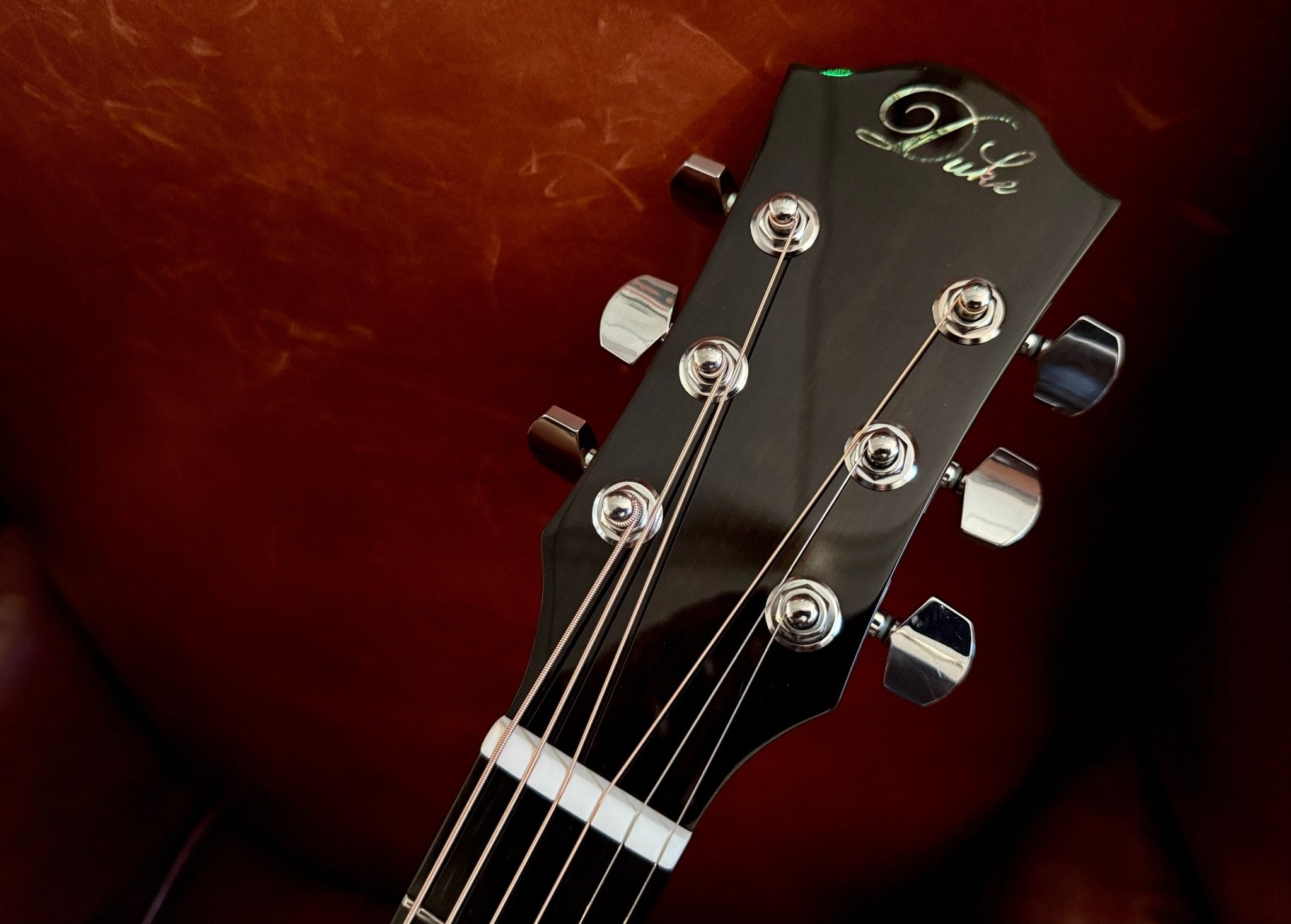 Duke D-MC Dreadnougt Acoustic Guitar - Richards Guitars Of Stratford Upon Avon