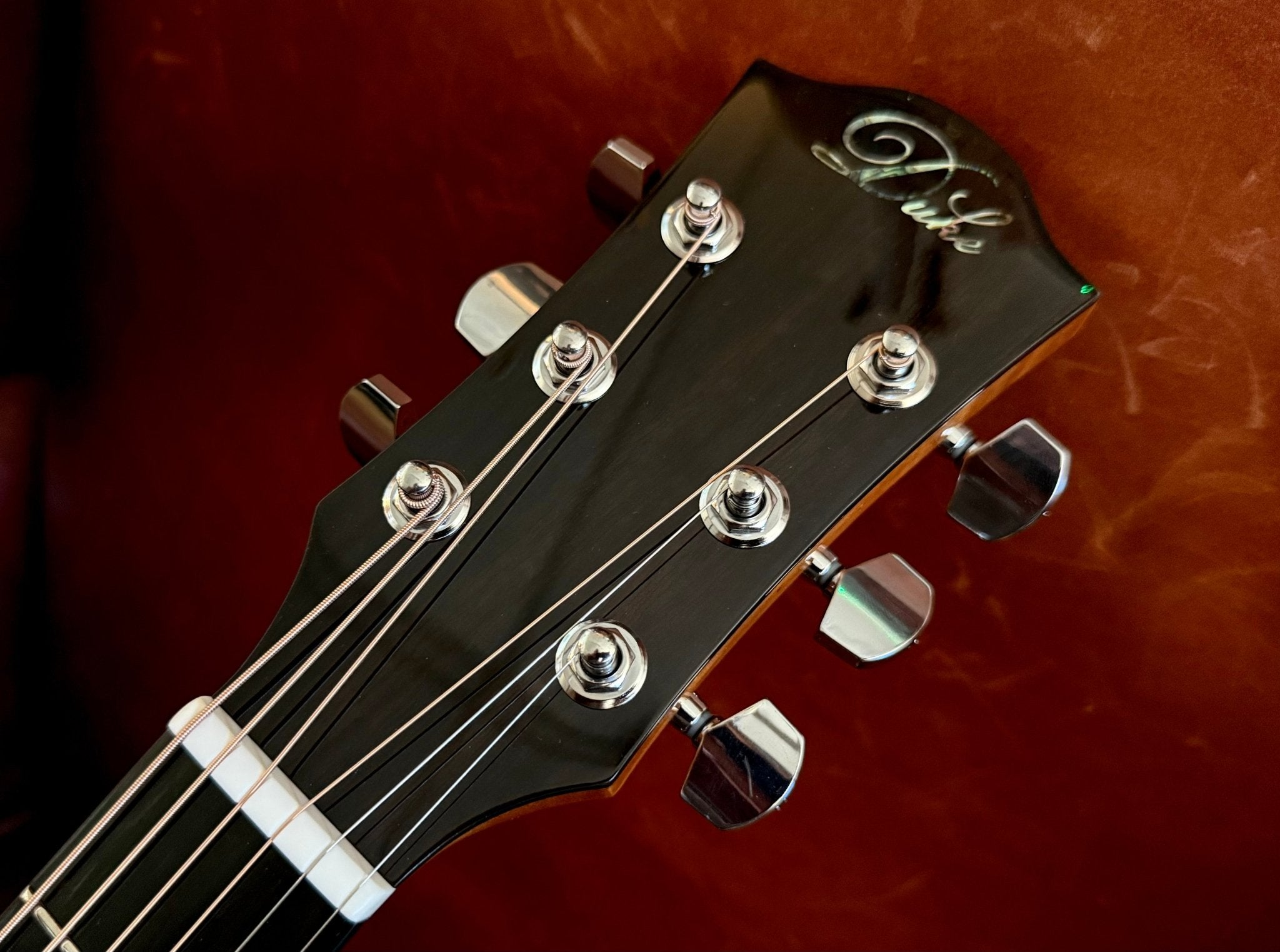 Duke D-MC Dreadnougt Acoustic Guitar - Richards Guitars Of Stratford Upon Avon