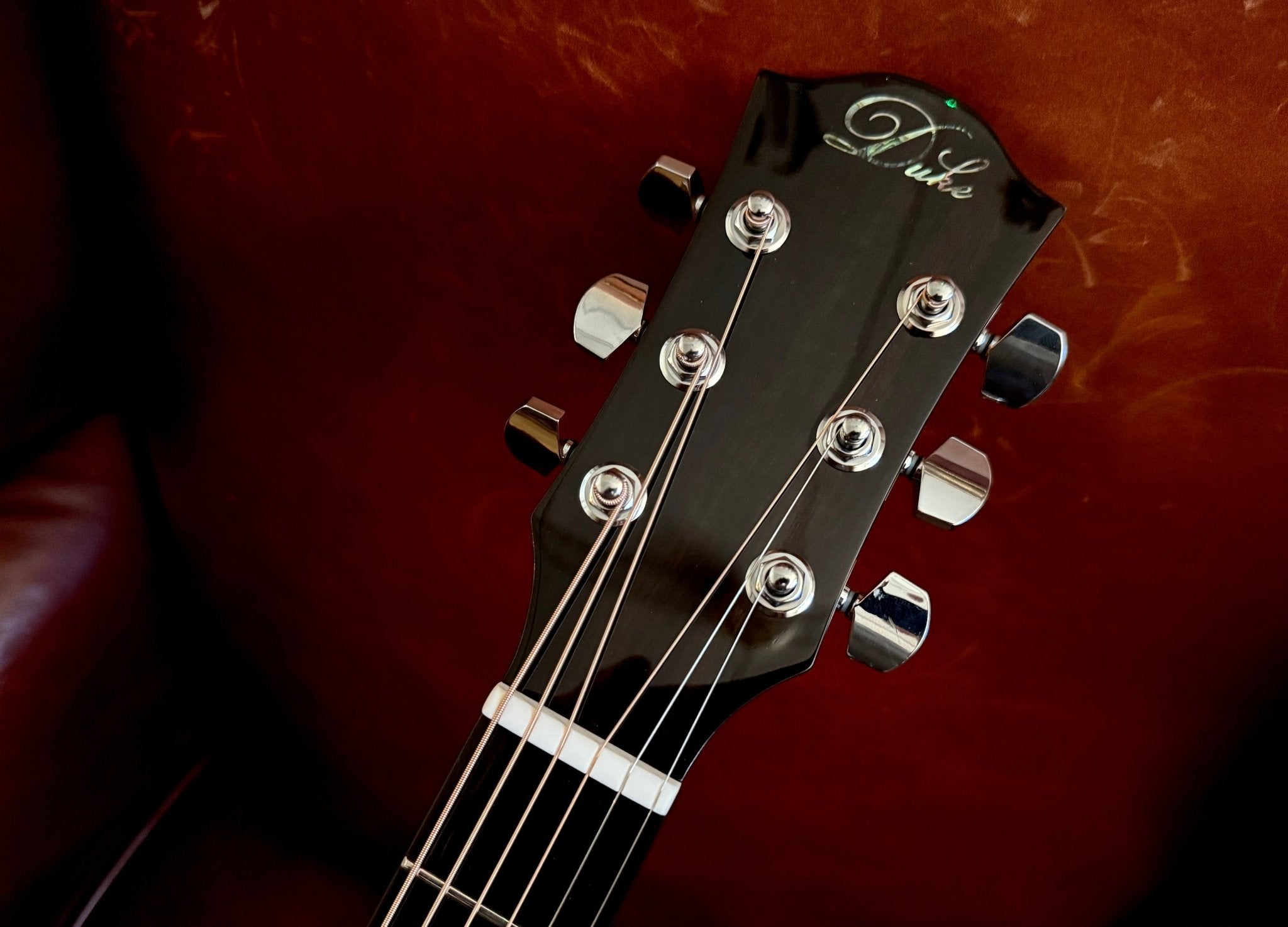 Duke D-MC Dreadnougt Acoustic Guitar - Richards Guitars Of Stratford Upon Avon