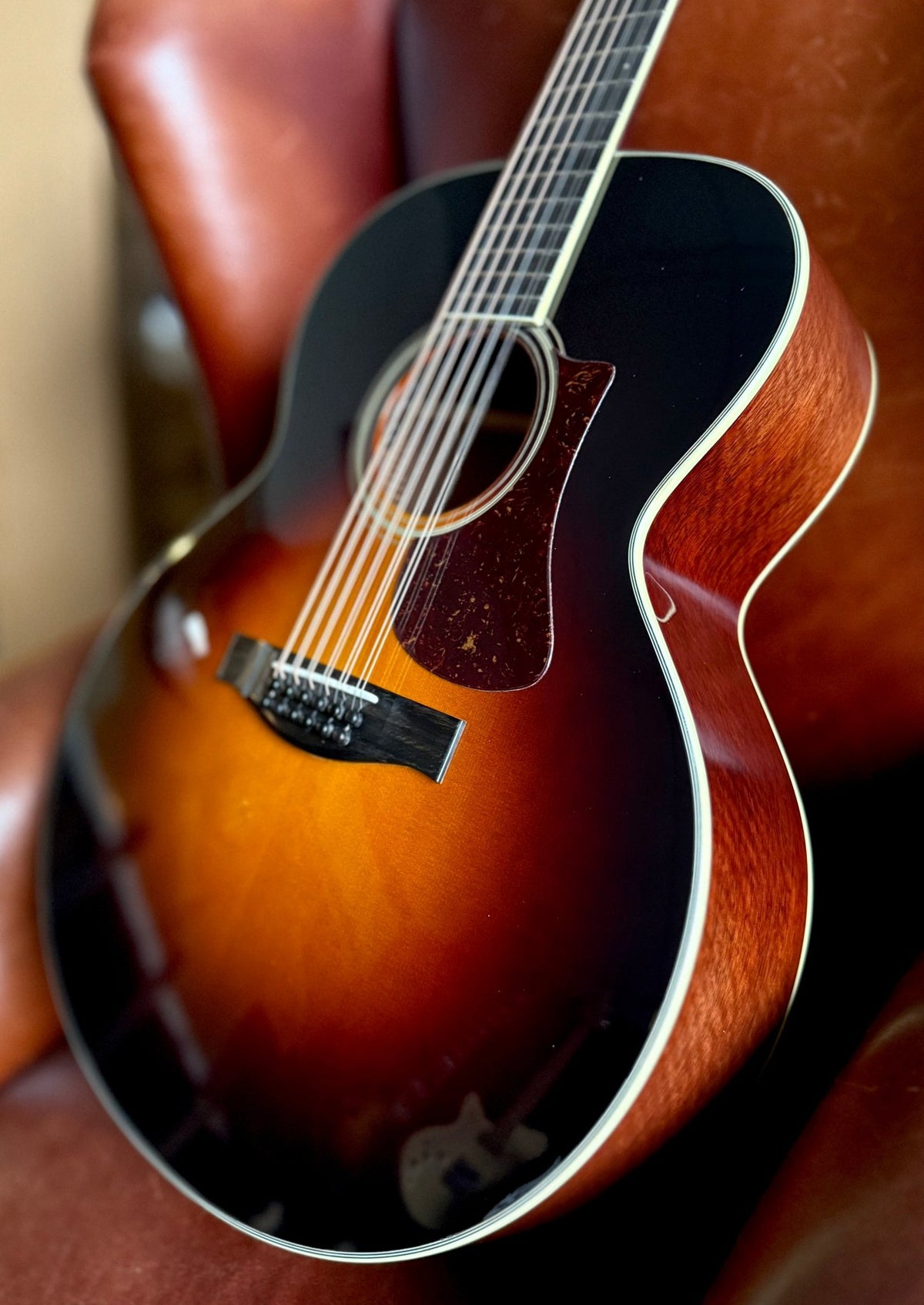 Eastman AC330E-12-SB Jumbo Sunburst Electro Acoustic Guitar - Richards Guitars Of Stratford Upon Avon