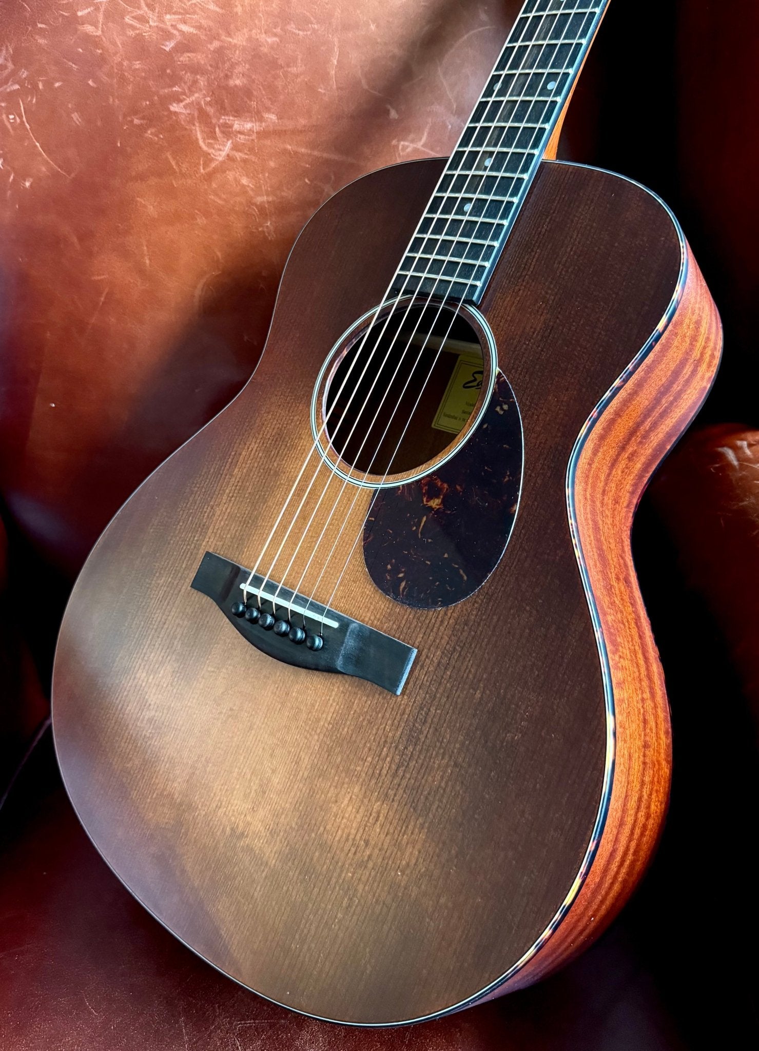 Eastman ACTG - 1 All Solid Acoustic Travel Guitar In Classic Finish - Richards Guitars Of Stratford Upon Avon