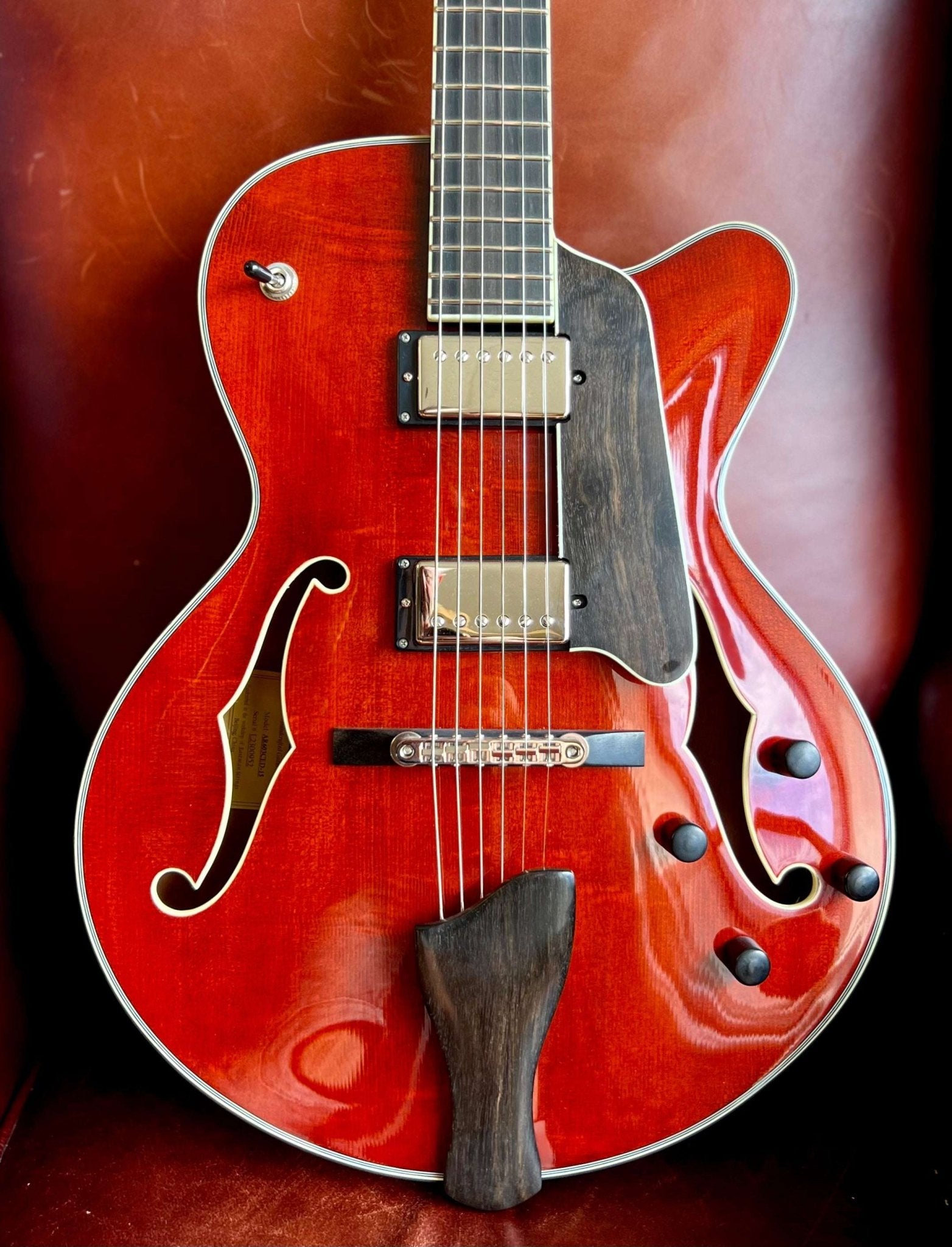 Eastman AR603CED - 15 Solid Carved Spruce Top w' Solid Carved Mahogany Back & Sides (Price inc. Custom Pro Setup Package) - Richards Guitars Of Stratford Upon Avon
