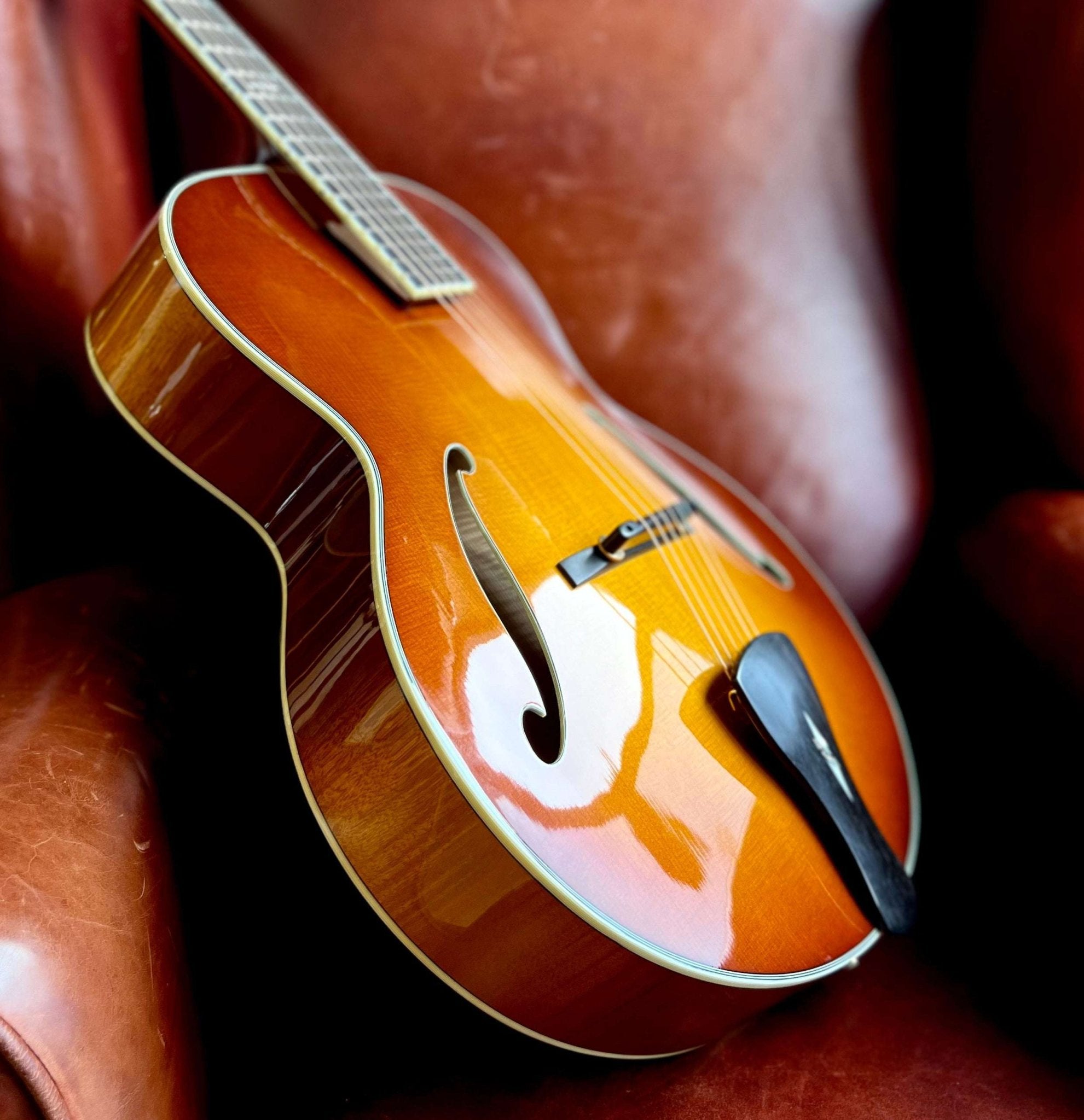Eastman AR805CE GB Arch Top Semi Acoustic Guitar (Price inc. Custom Pro Setup Package) - Richards Guitars Of Stratford Upon Avon