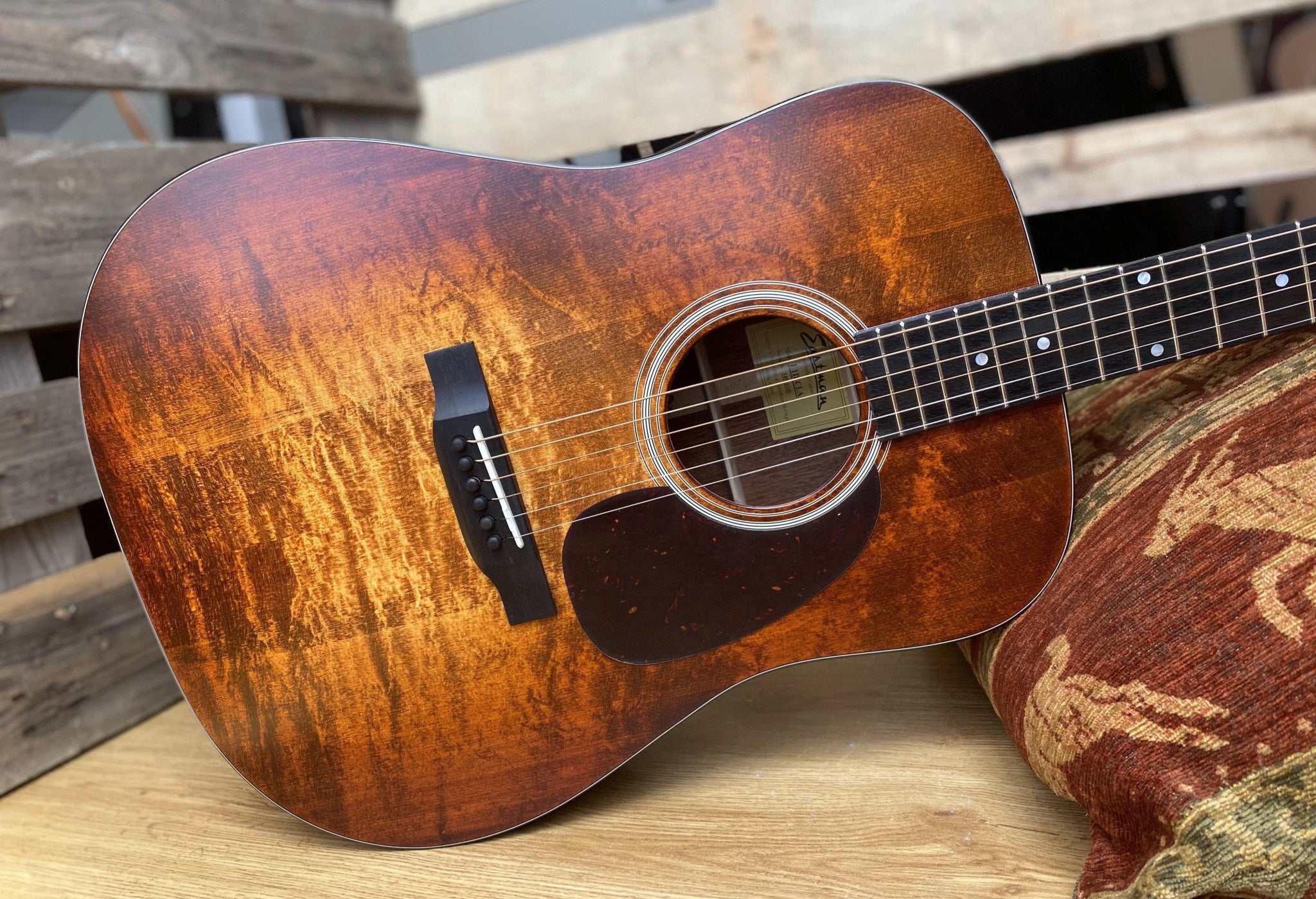 Eastman E1D Classic (Price inc. Custom Pro Setup Package) - Richards Guitars Of Stratford Upon Avon