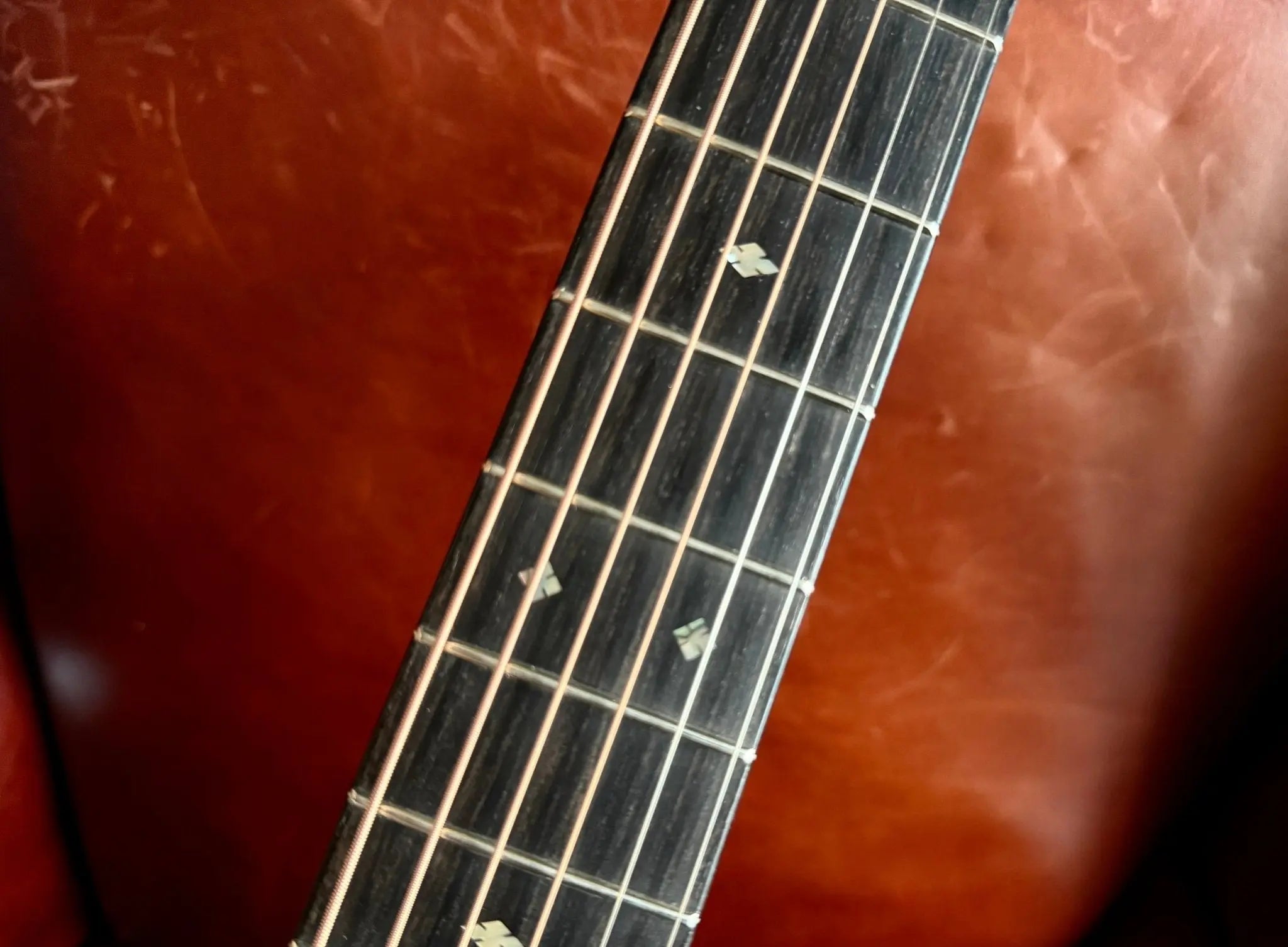 Buy Eastman E20OM-MR-TC Madagascar Rosewood  (Price inc. Custom Pro Setup Package) 