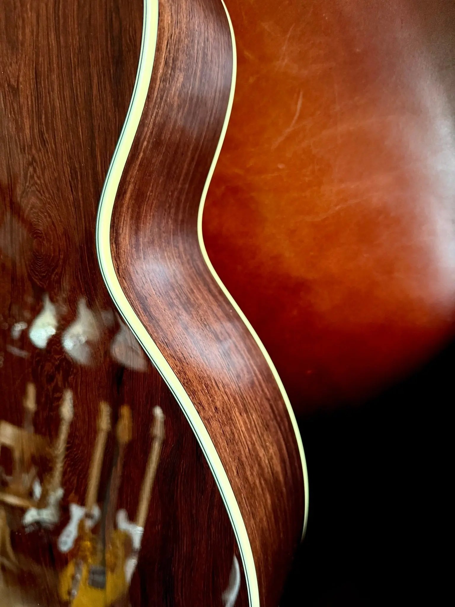 Buy Eastman E20OM-MR-TC Madagascar Rosewood  (Price inc. Custom Pro Setup Package) 