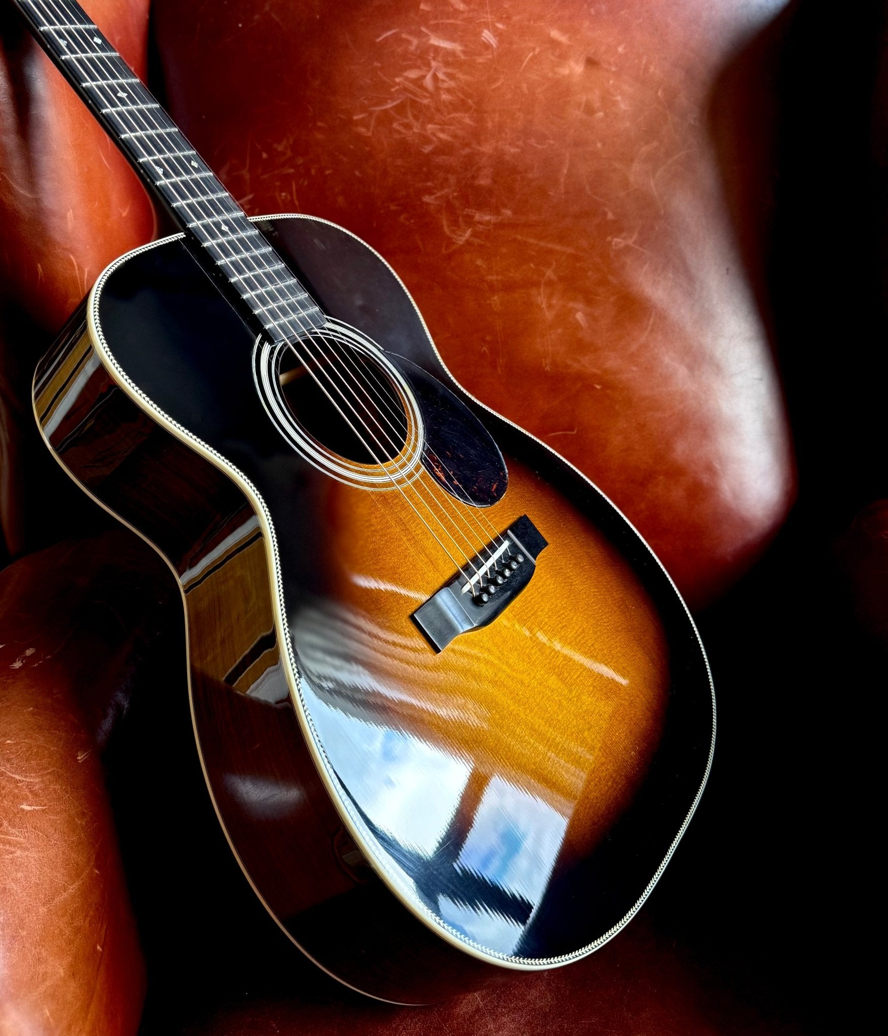 Eastman E20OM - TC - SB Orchestra model (Price inc. Custom Pro Setup Package) - Richards Guitars Of Stratford Upon Avon