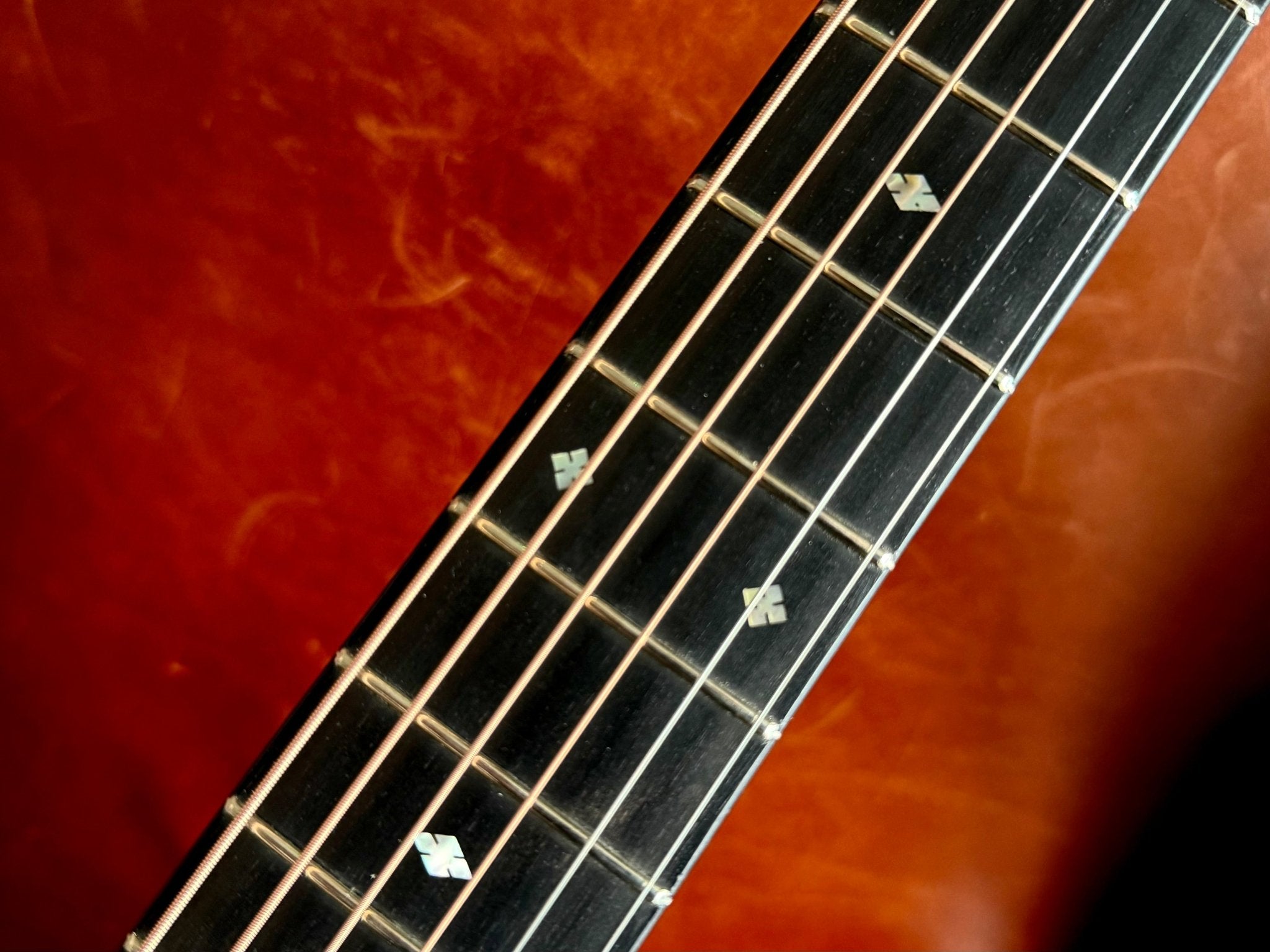 Eastman E20OM - TC - SB Orchestra model (Price inc. Custom Pro Setup Package) - Richards Guitars Of Stratford Upon Avon