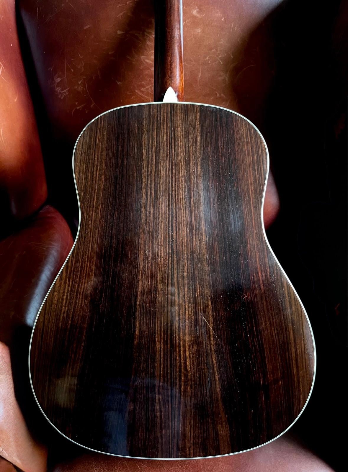 Eastman E25SS/v-SB Antique Sunburst Acoustic Guitar (Price inc. Custom Pro Setup Package) - Richards Guitars Of Stratford Upon Avon
