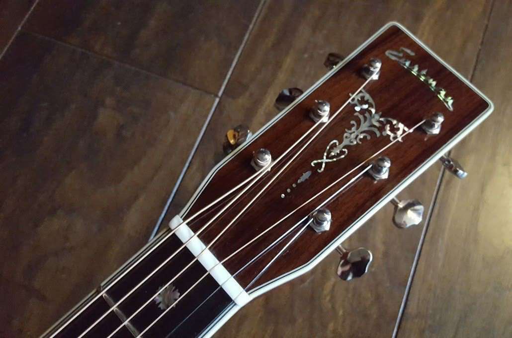 Eastman E40 OM TC SB (Price inc. Custom Pro Setup Package) - Richards Guitars Of Stratford Upon Avon