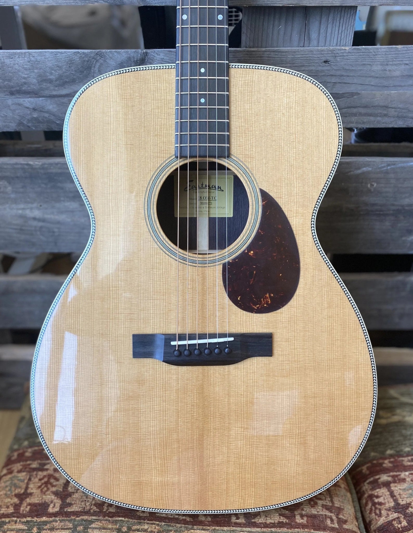 Eastman E8OML TC Left Handed OM (Price inc. Custom Pro Setup Package) - Richards Guitars Of Stratford Upon Avon