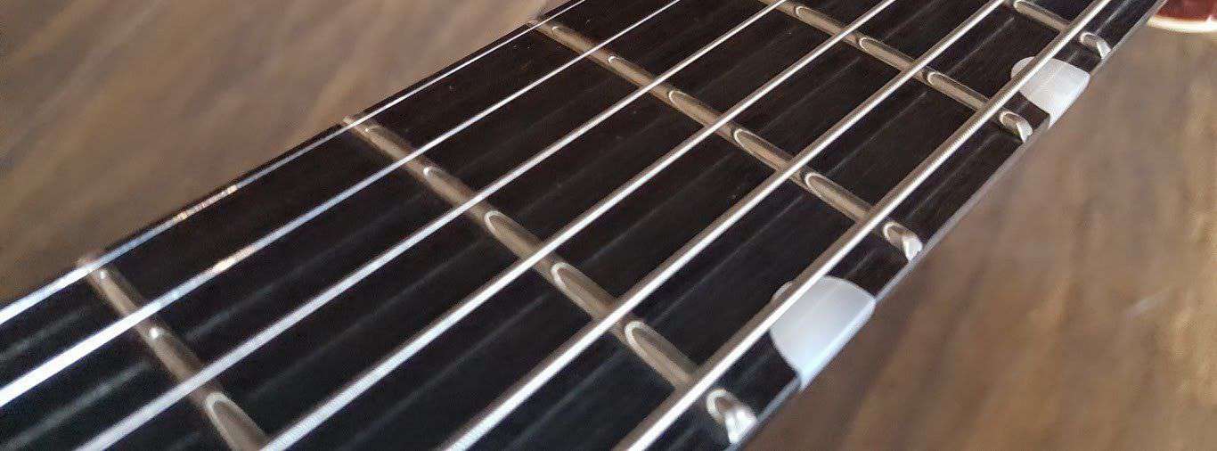 Eastman ER2 (Price inc. Custom Pro Setup Package) - Richards Guitars Of Stratford Upon Avon