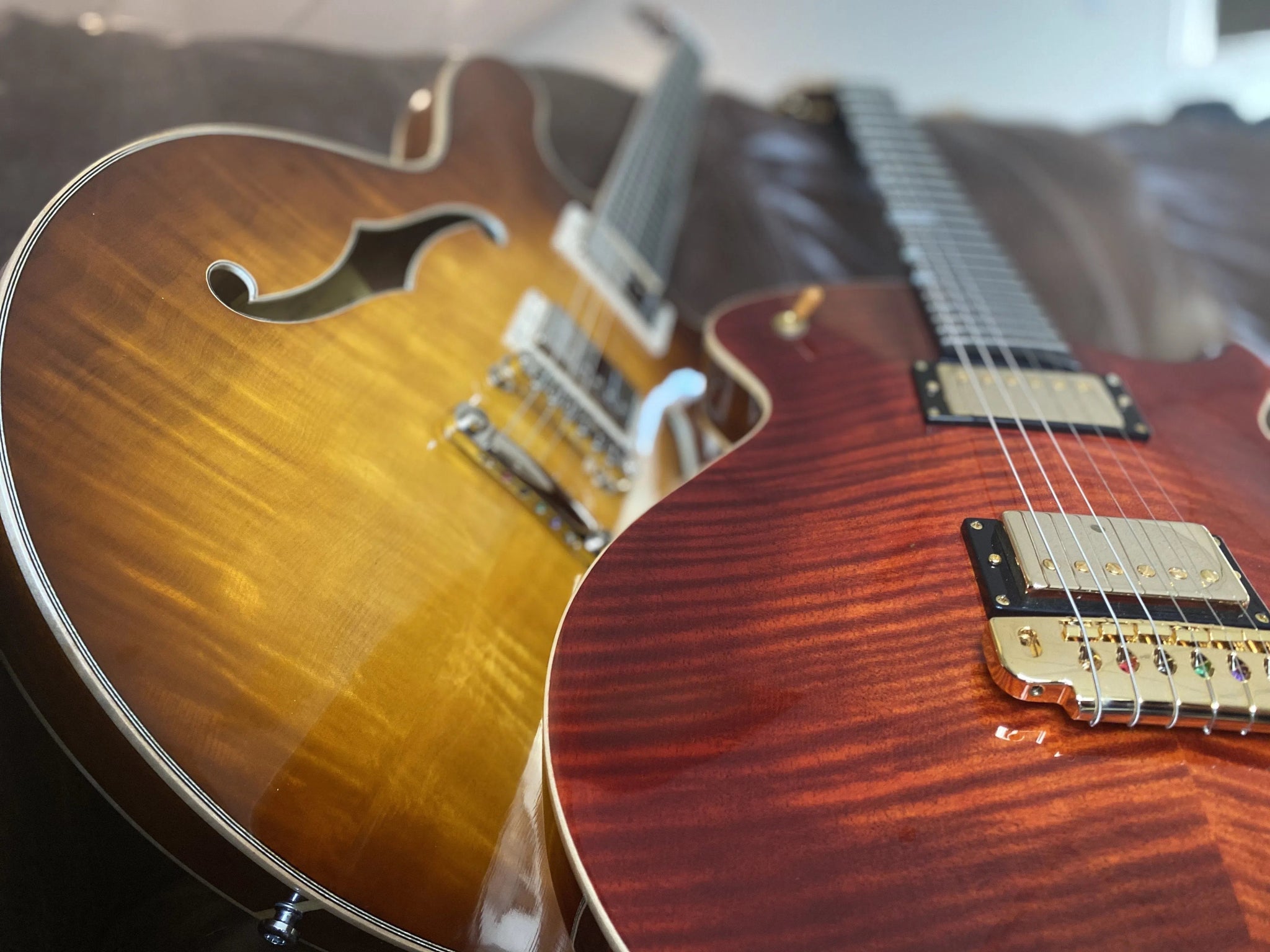 Eastman ER3 (Price inc. Custom Pro Setup Package) - Richards Guitars Of Stratford Upon Avon