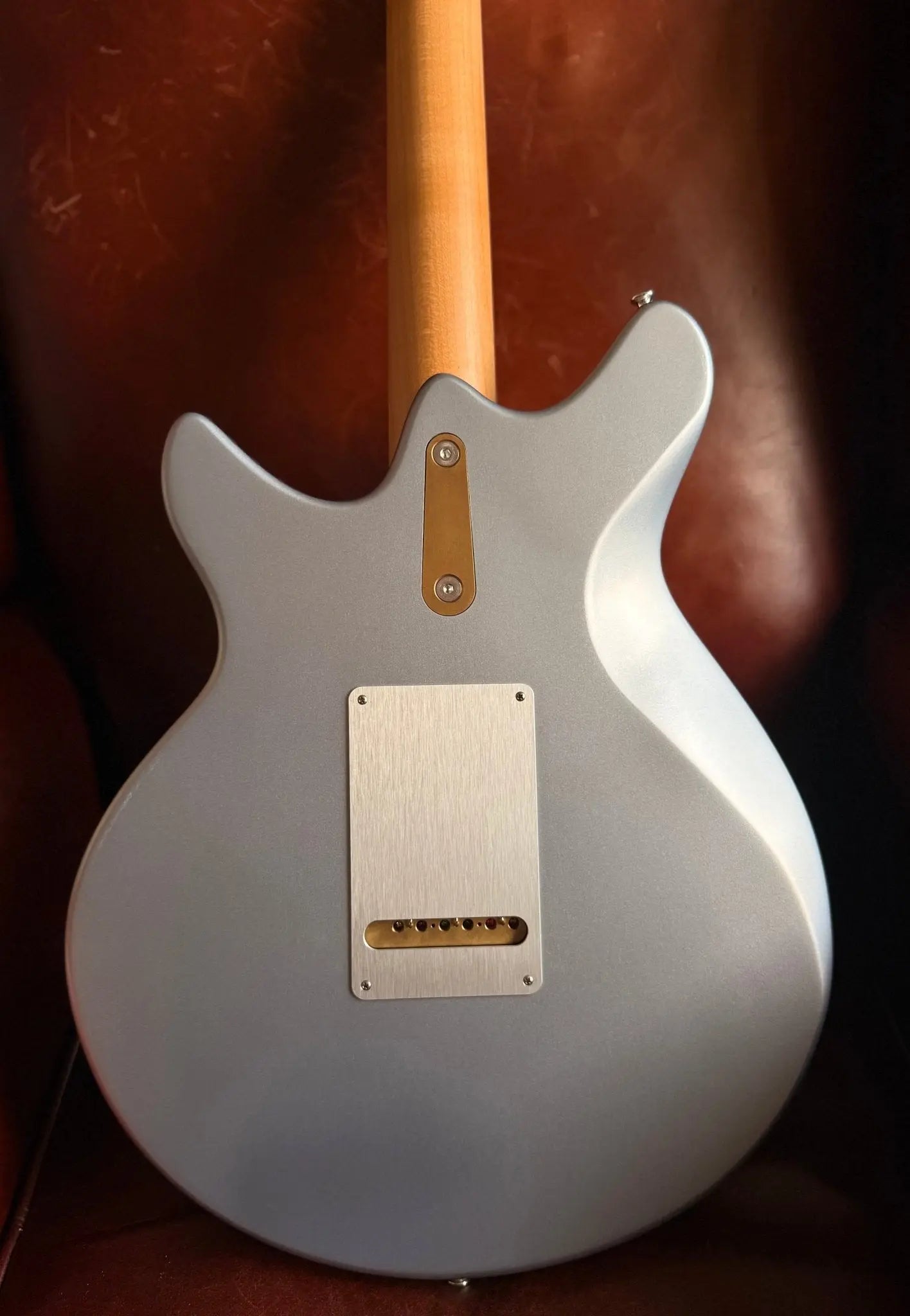 Eastman Fullertone DC62 Ice Metallic Blue (Price inc. Custom Pro