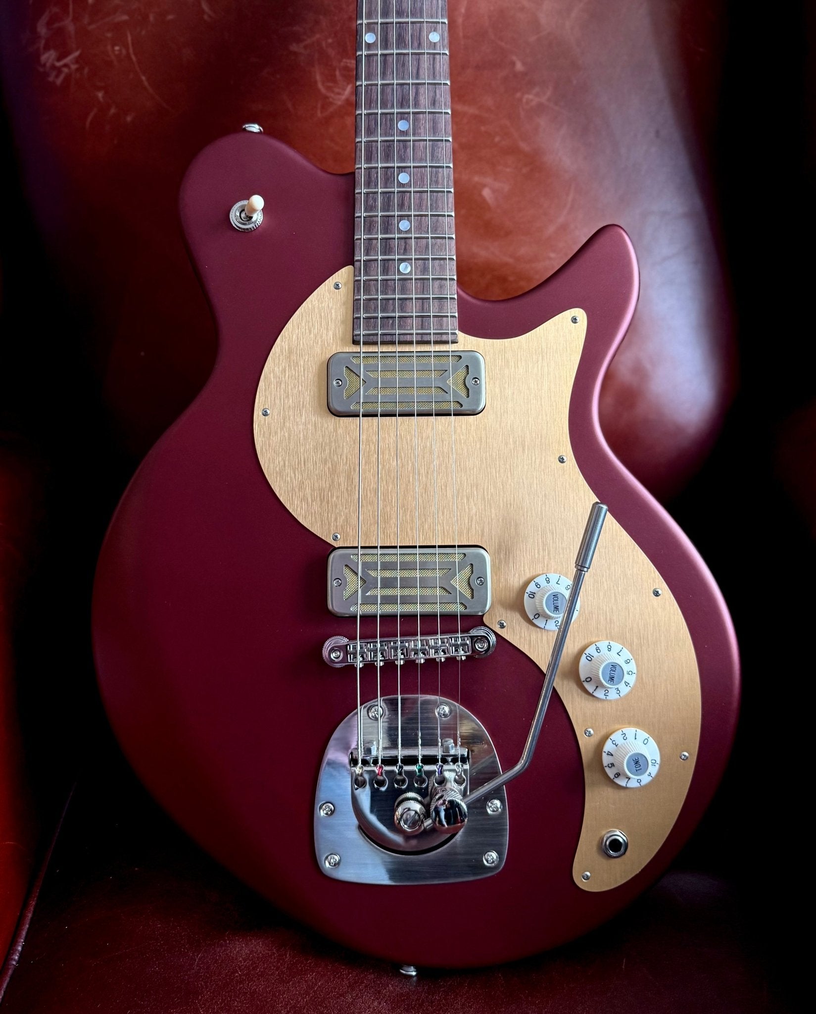 Eastman Fullertone Offset '62 Dakota Red (Price inc. Custom Pro Setup Package) - Richards Guitars Of Stratford Upon Avon