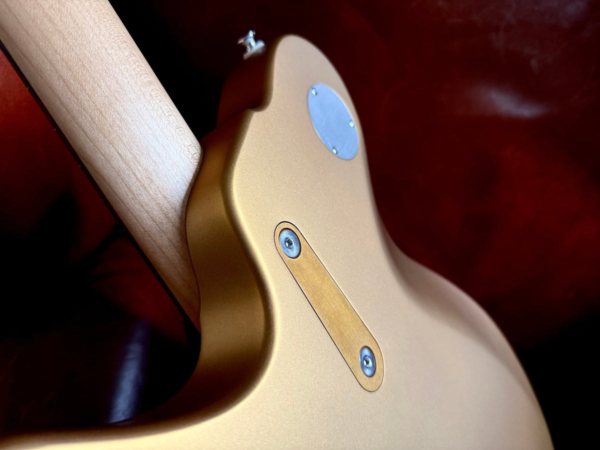 Eastman Fullertone Offset '62 Gold (Price inc. Custom Pro Setup Package) - Richards Guitars Of Stratford Upon Avon