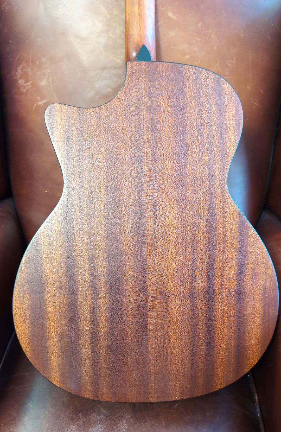 Eastman PCH1 - GACE Electro Acoustic Guitar, (B - stock/Transit Damage) - Richards Guitars Of Stratford Upon Avon
