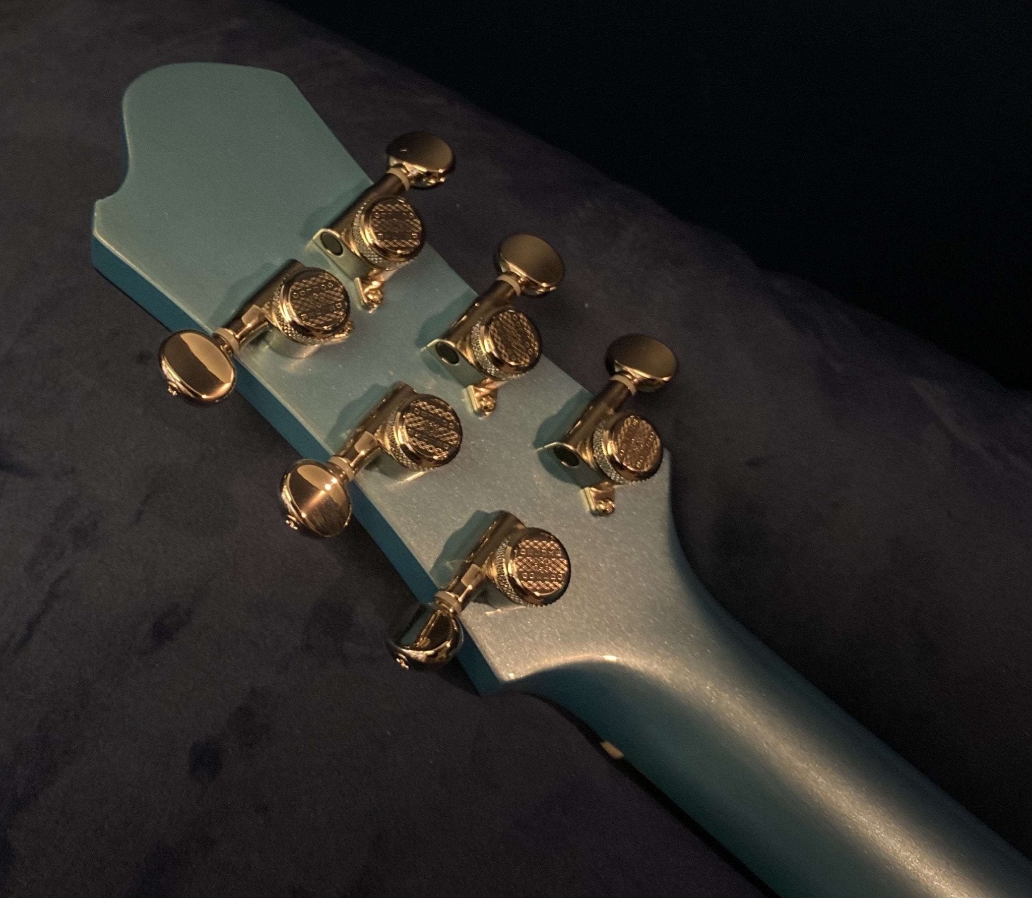 Eastman Romeo LA Celestine Blue (Price inc. Custom Pro Setup Package) - Richards Guitars Of Stratford Upon Avon
