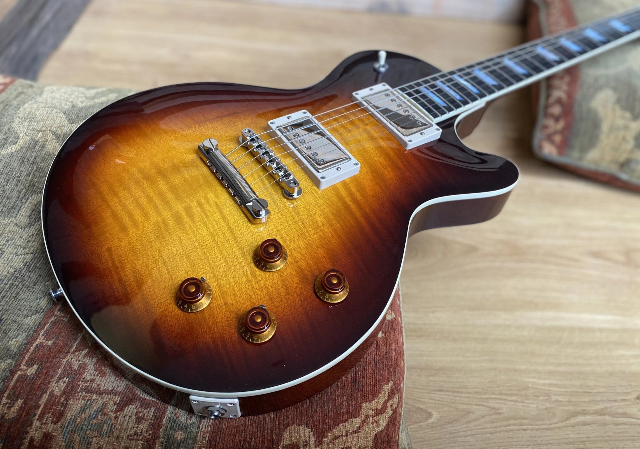 Eastman SB59 SB (Sunburst) (Price inc. Custom Pro Setup Package) - Richards Guitars Of Stratford Upon Avon