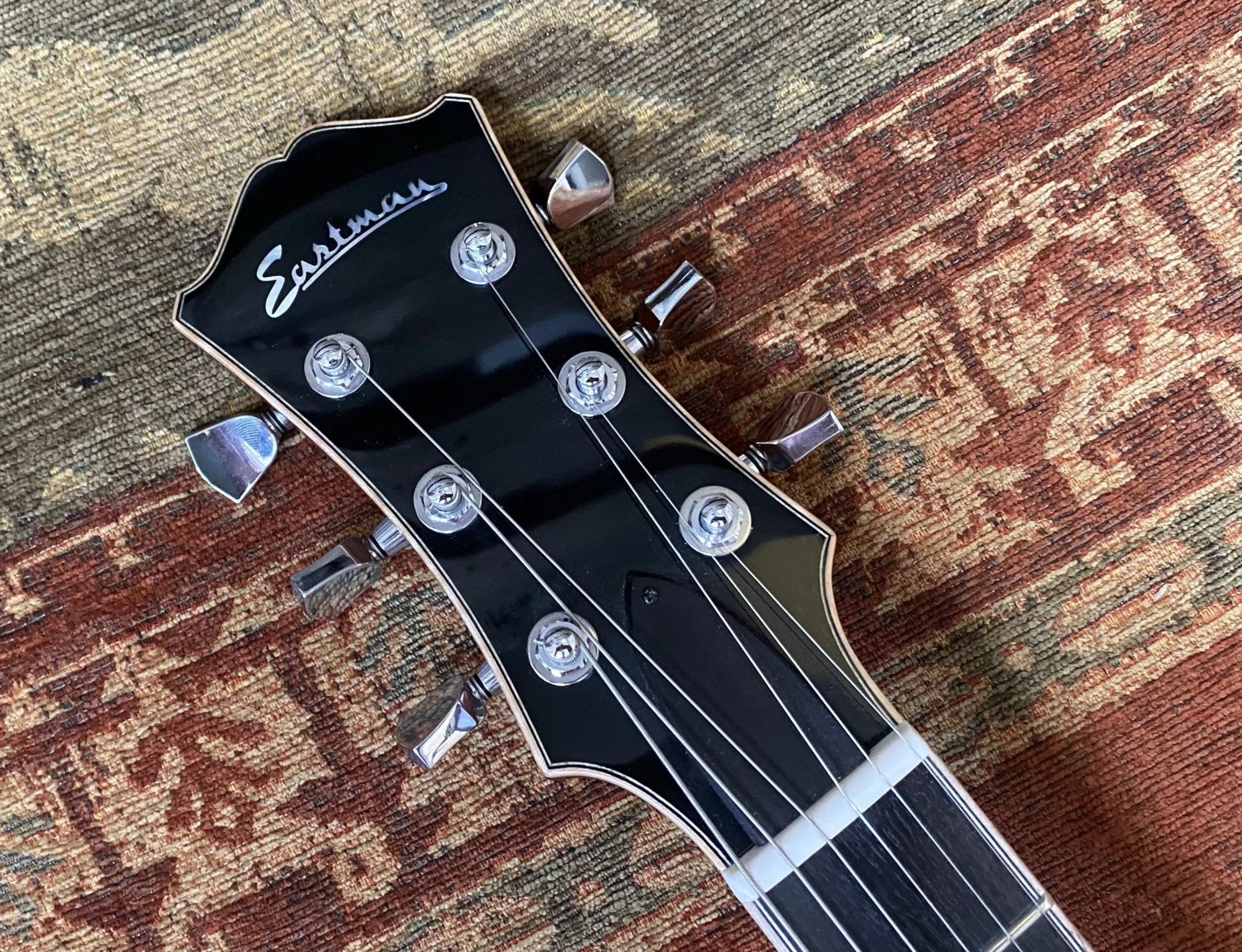 Eastman T186mx GB (Price inc. Custom Pro Setup Package) - Richards Guitars Of Stratford Upon Avon
