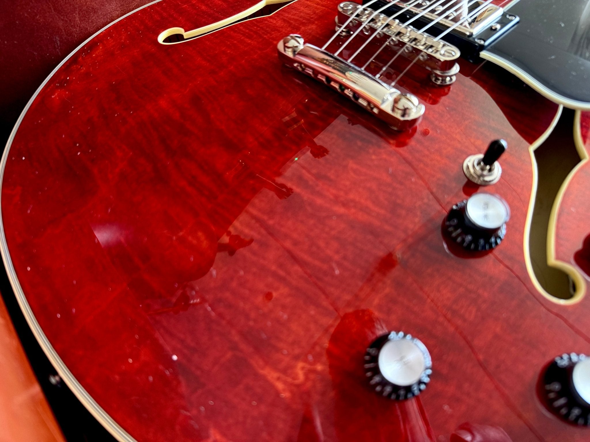 Eastman T486 - Shop Now at R Guitars UK