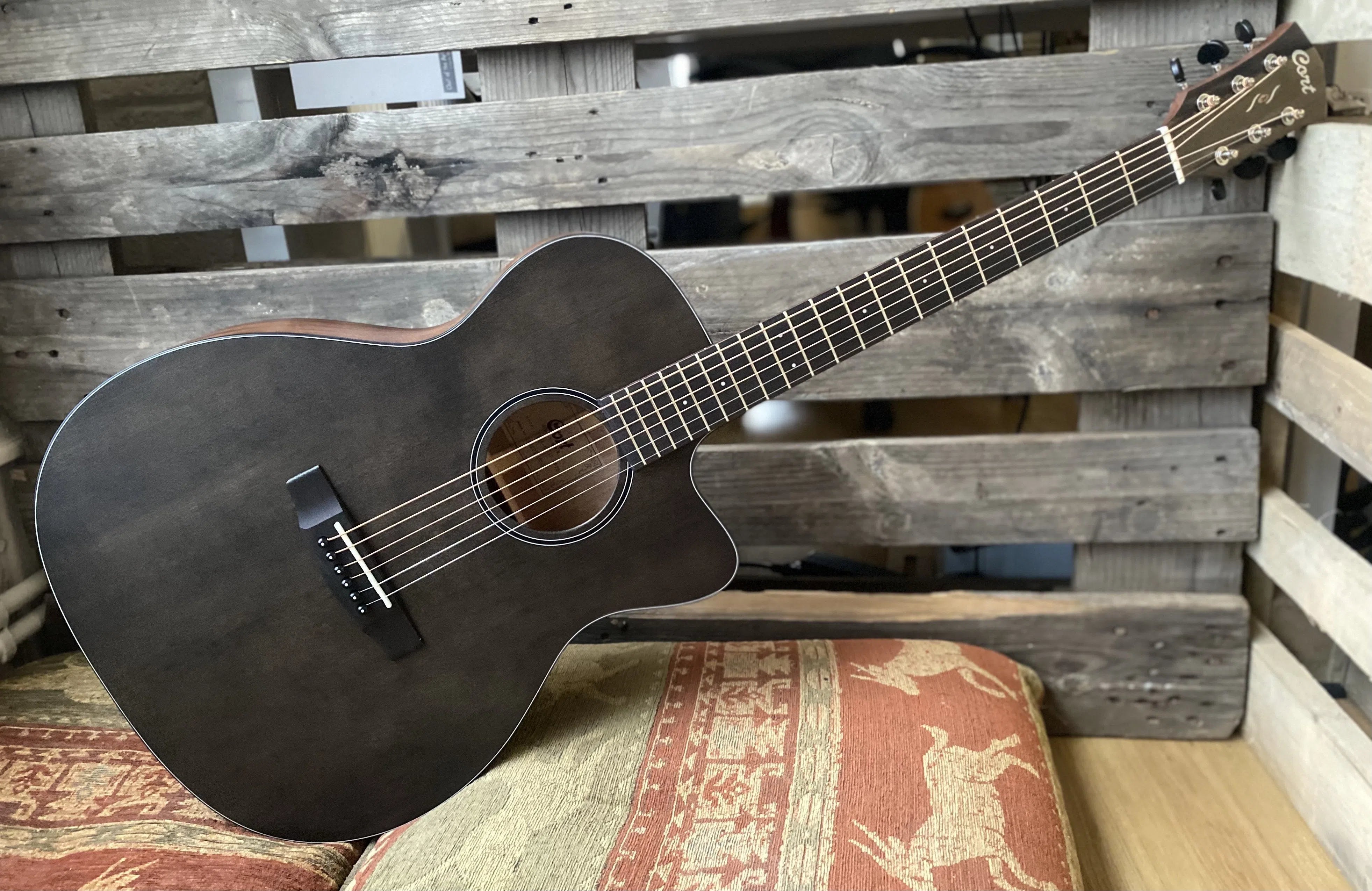 Cort Core-OC Spruce / Mahogany All Solid Wood Electro Acoustic Guitar, Electro Acoustic Guitar for sale at Richards Guitars.