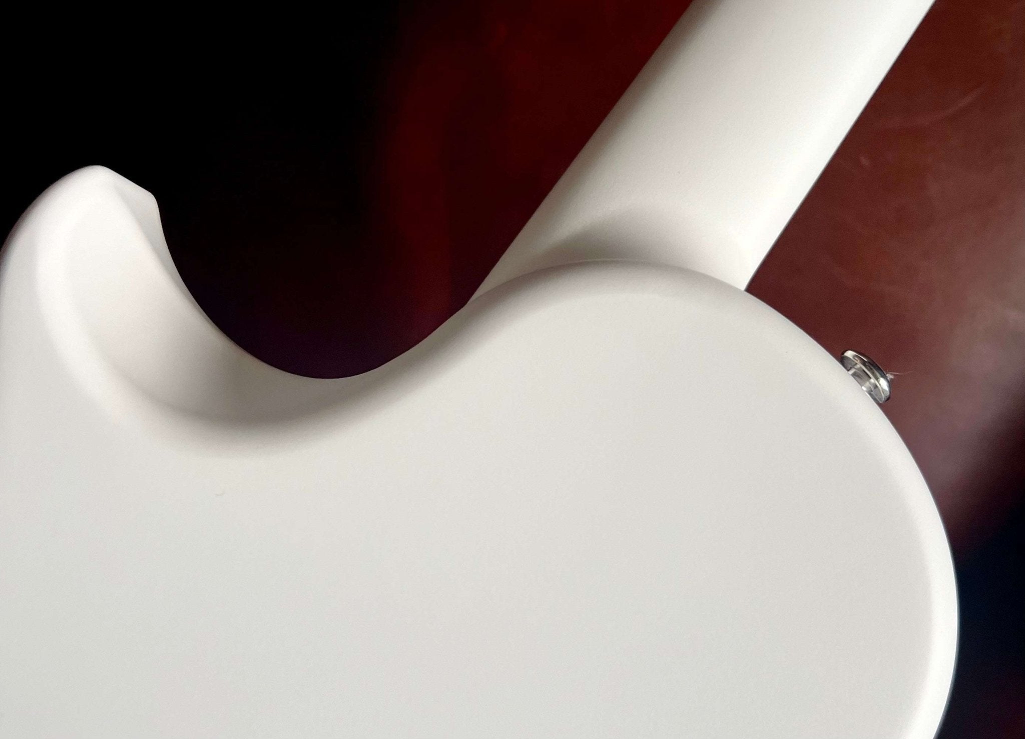 Enya Nova GO SP1 - WH White Nova Go Carbo fibre electro guitar with Bluetooth - Richards Guitars Of Stratford Upon Avon