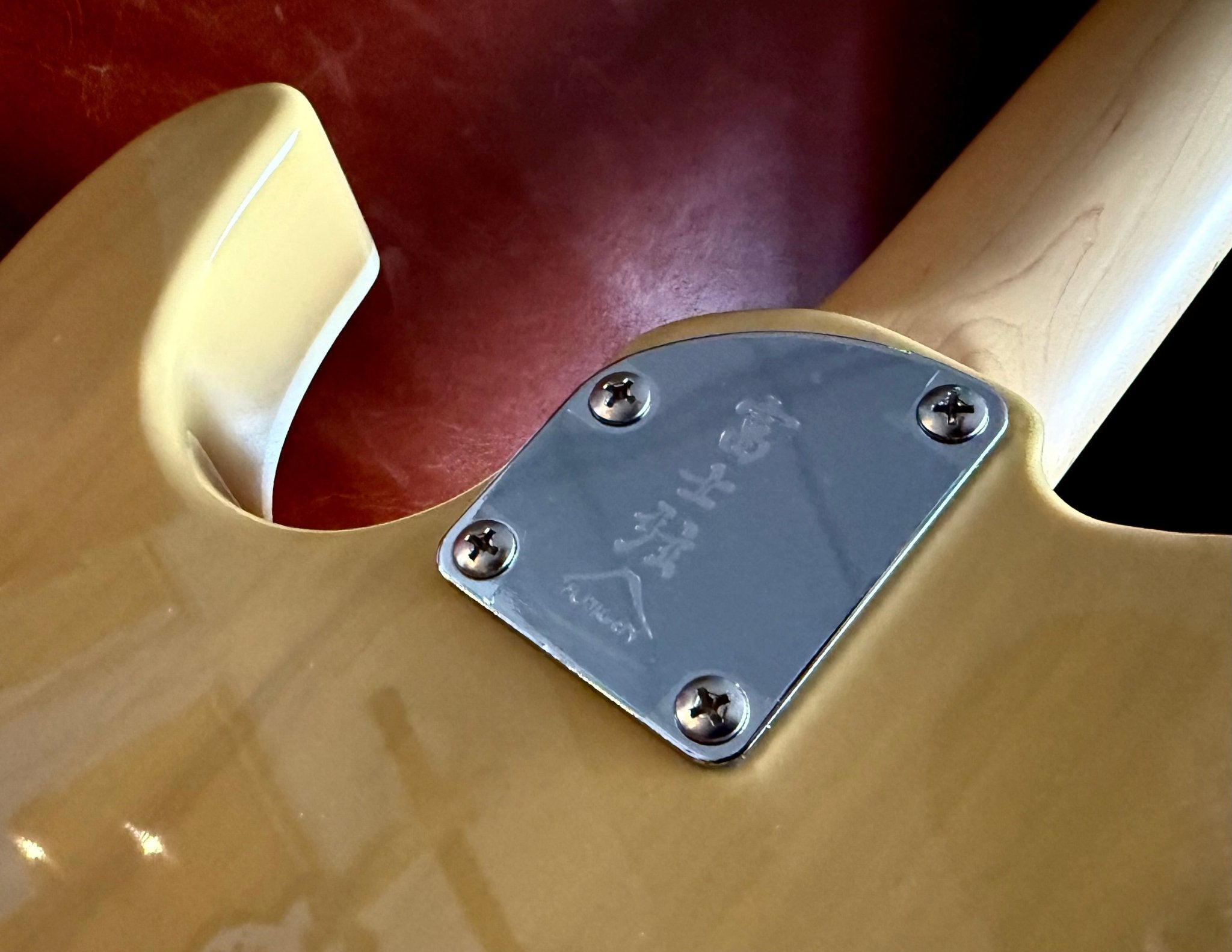 FGN J Standard Iliad JIL2ASHM, Off - White Blonde With Gig Bag - Richards Guitars Of Stratford Upon Avon
