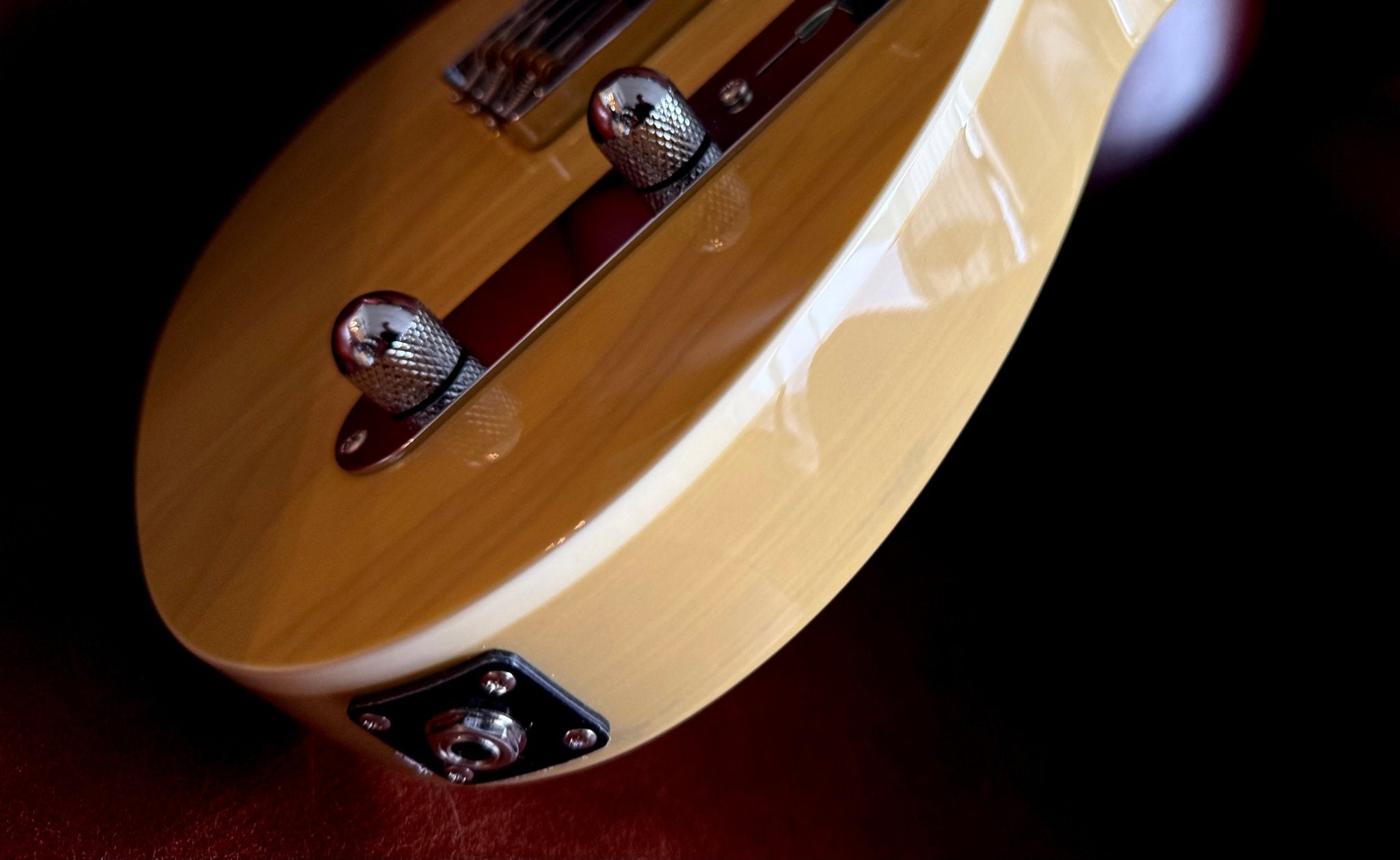 FGN J Standard Iliad JIL2ASHM, Off - White Blonde With Gig Bag - Richards Guitars Of Stratford Upon Avon
