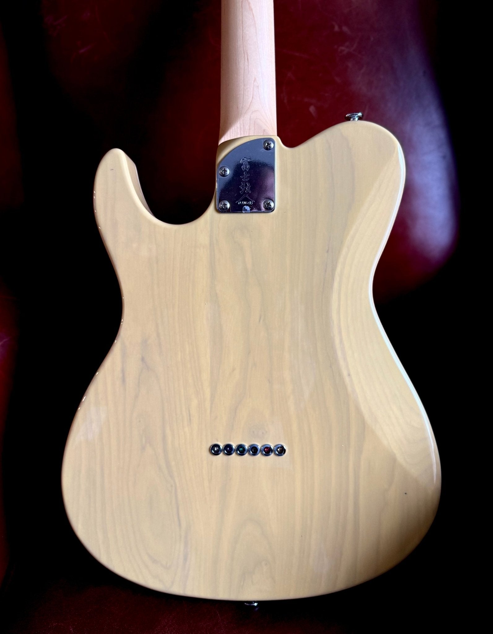FGN J Standard Iliad JIL2ASHM, Off - White Blonde With Gig Bag - Richards Guitars Of Stratford Upon Avon