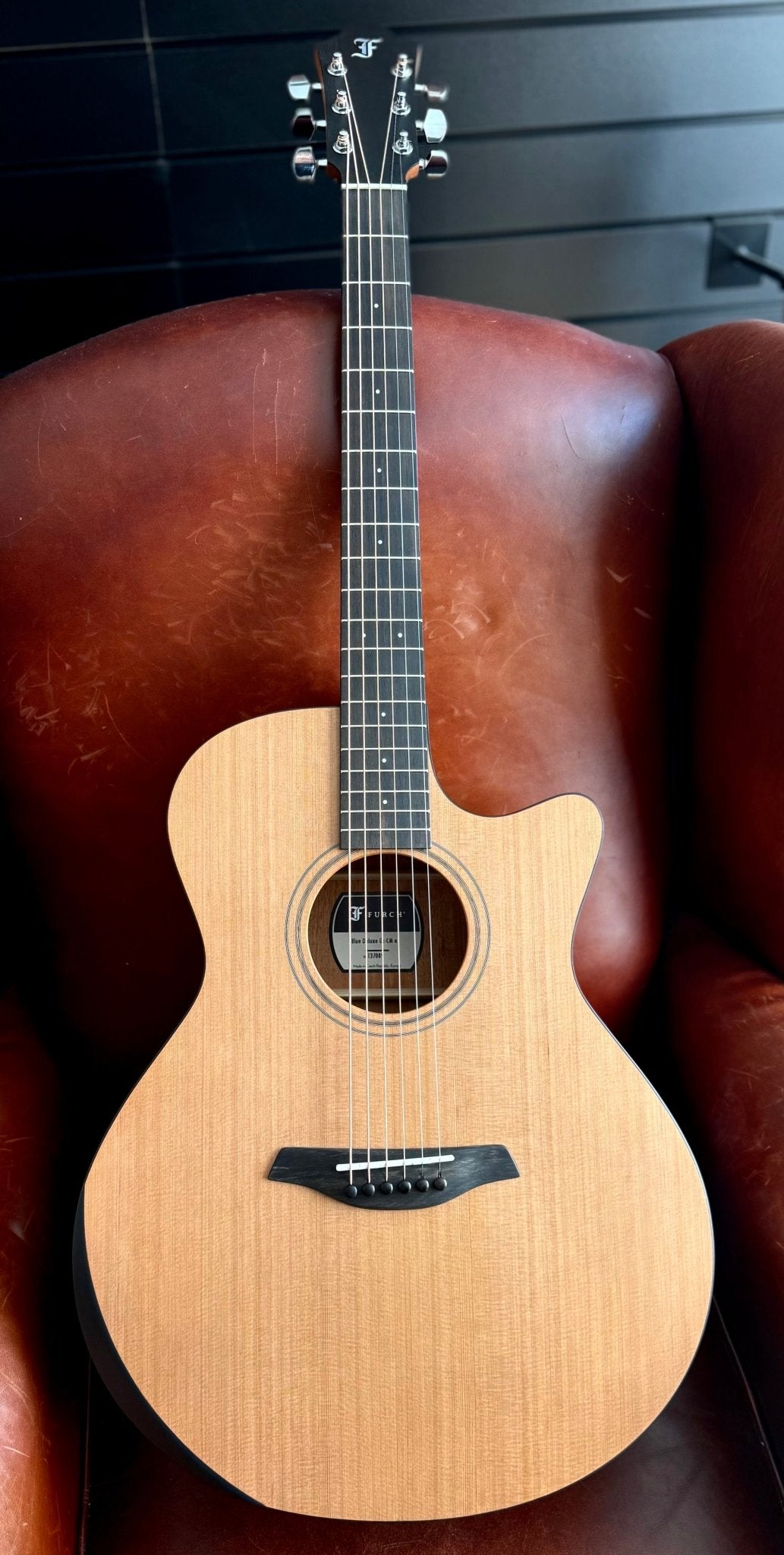 Furch Blue Deluxe Gc-CM (2026 CNR Active Upgrade Model) Plus FREE Furch Deluxe Gigbag (Worth £100) - Richards Guitars Of Stratford Upon Avon